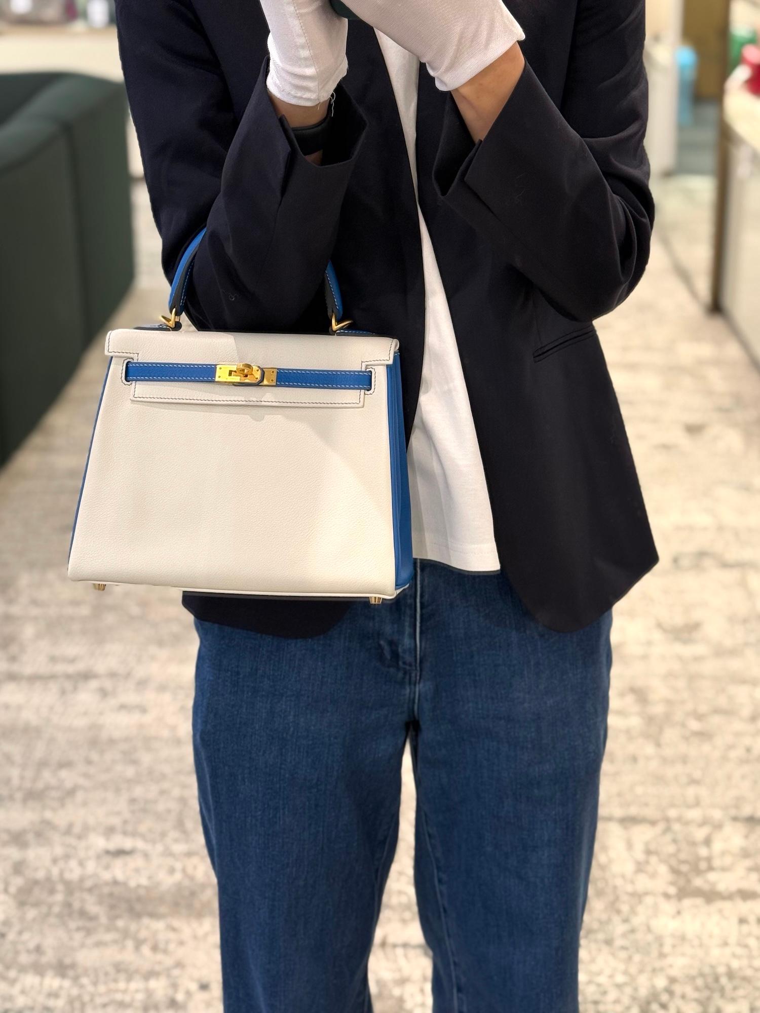 SA超美品 HERMÈS 愛馬仕 馬蹄印定制 Kelly 25 01 純白色 White T7 水妖藍 Bleu Hydra Evercolor皮 拉絲金扣 D刻 2019年 - 3