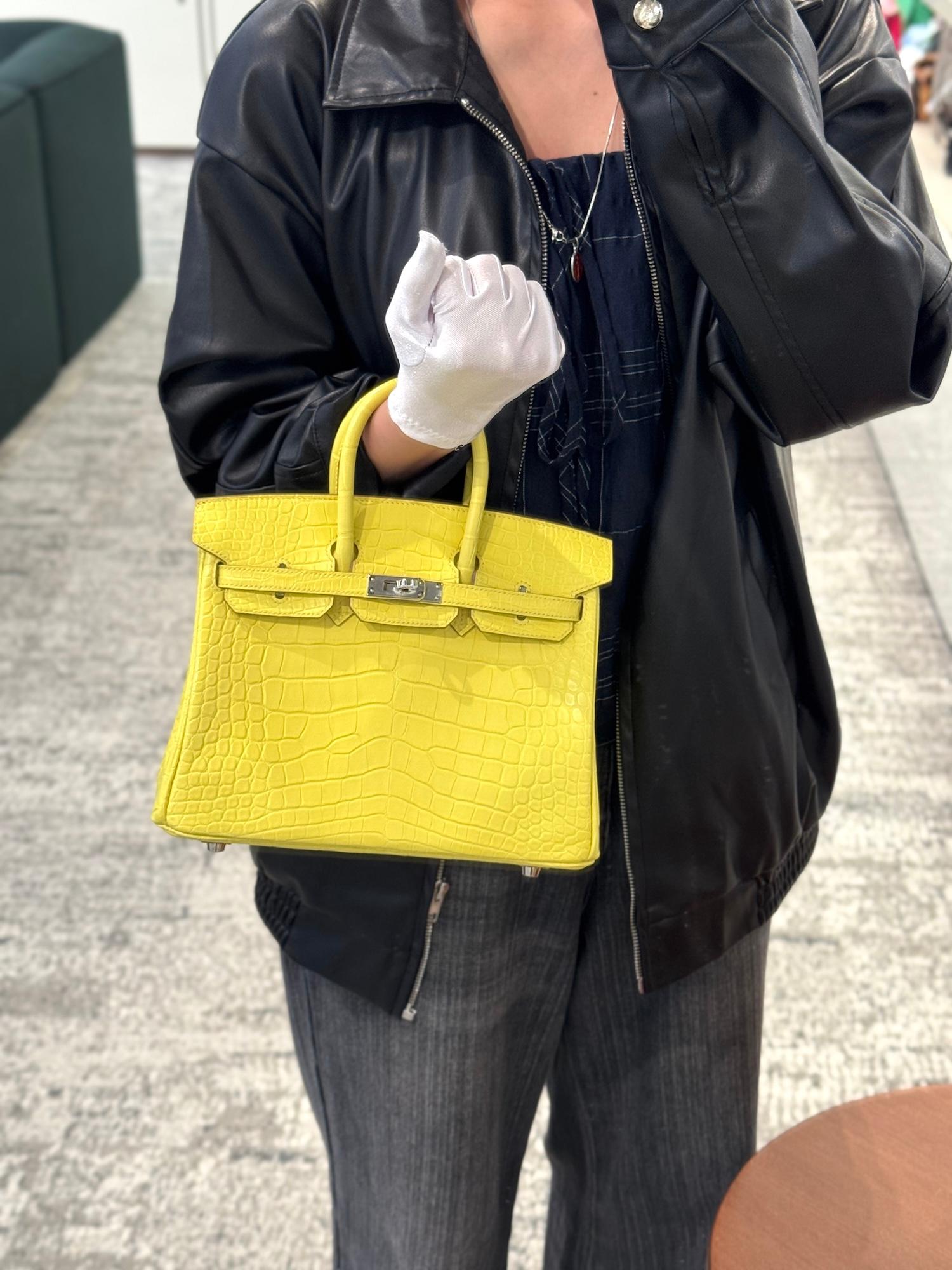 Unused ( Rank NS ) HERMÈS Birkin 25 Lime (9R) Matte Alligator Palladium hardware B (2023) - 3