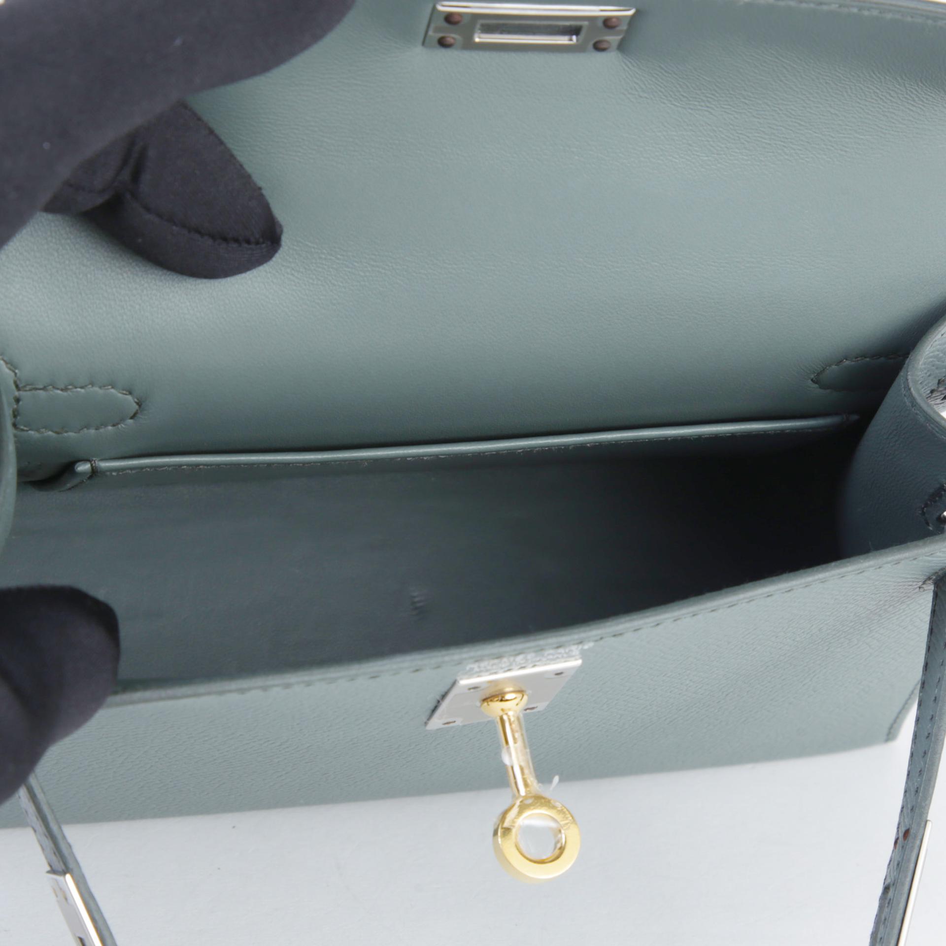 Very Good ( Rank A) HERMÈS Mini Kelly II Vert Amande (63) Epsom Electrum hardware K (2025) - 10