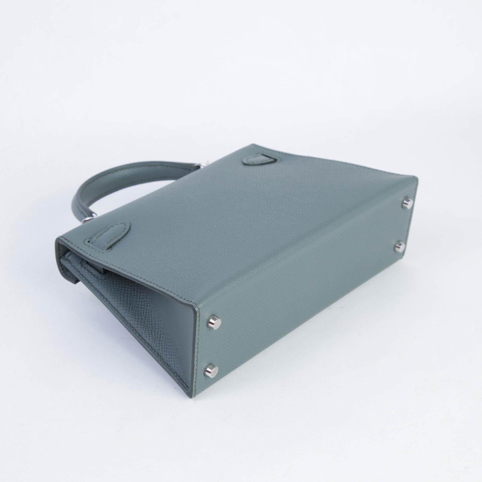Very Good ( Rank A) HERMÈS Mini Kelly II Vert Amande (63) Epsom Electrum hardware K (2025) - 6