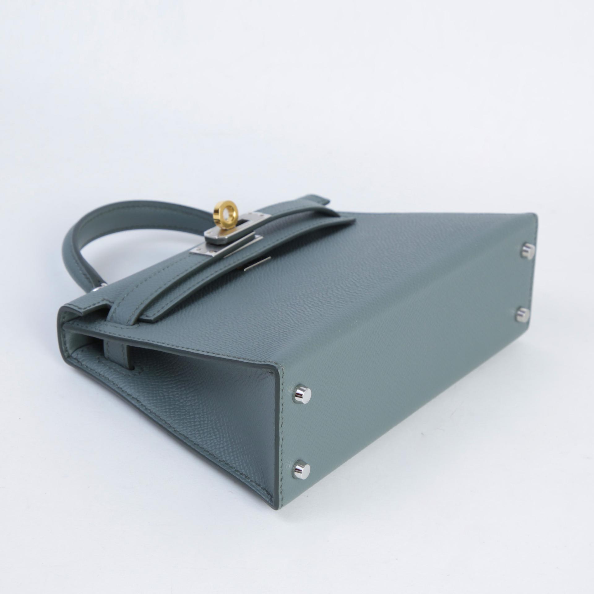 Very Good ( Rank A) HERMÈS Mini Kelly II Vert Amande (63) Epsom Electrum hardware K (2025) - 4