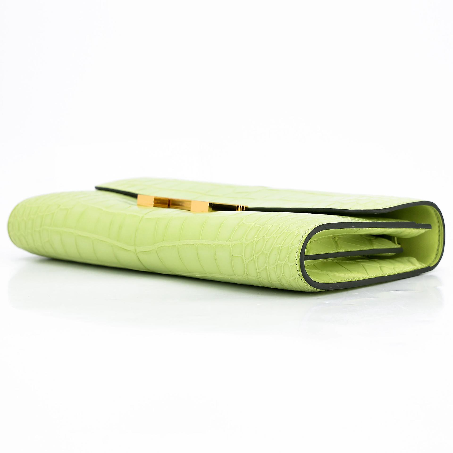 Unused ( Rank NS ) HERMÈS Constance To Go Jaune Bourgeon (R9) Matte Alligator Gold hardware D (2019) - 5