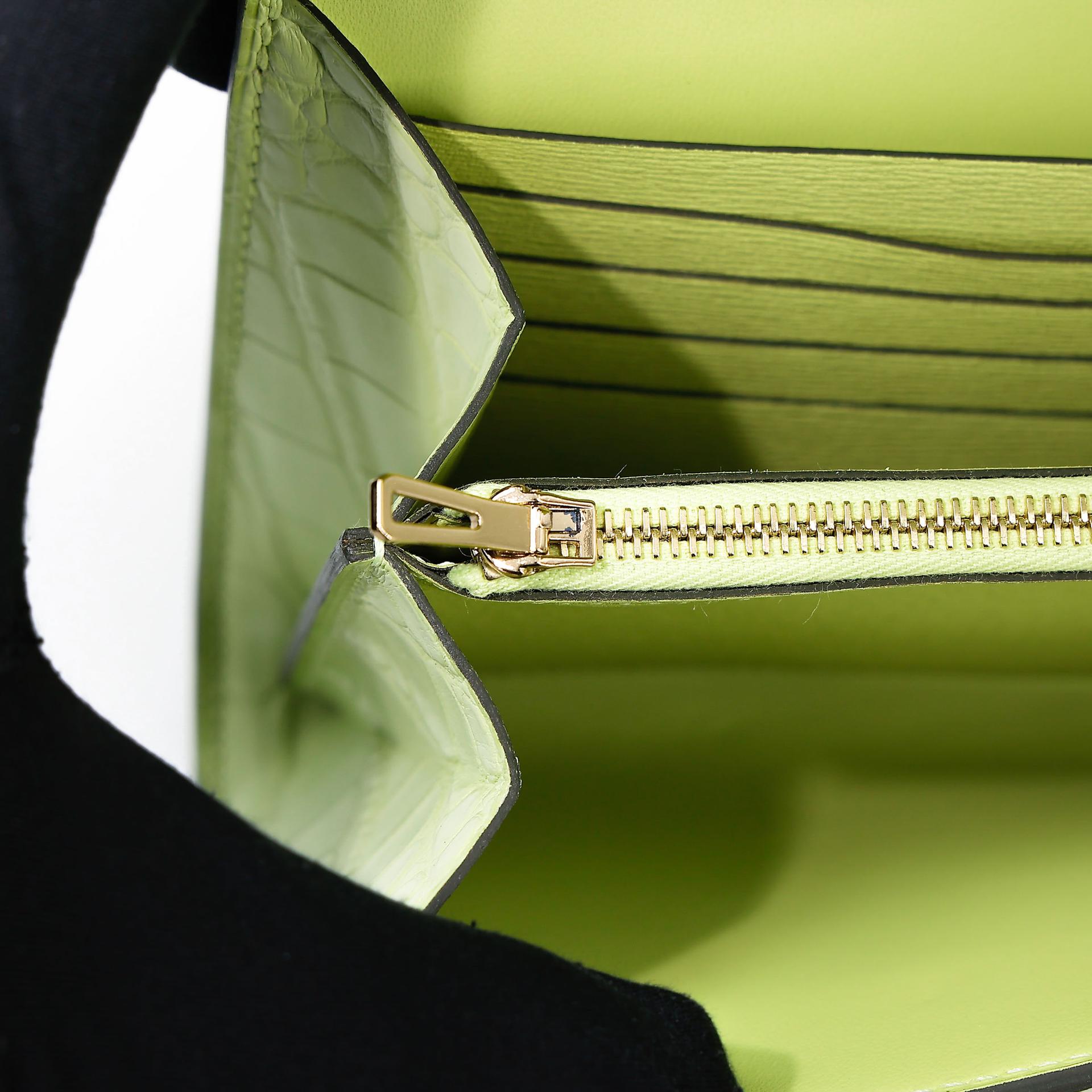 Unused ( Rank NS ) HERMÈS Constance To Go Jaune Bourgeon (R9) Matte Alligator Gold hardware D (2019) - 17