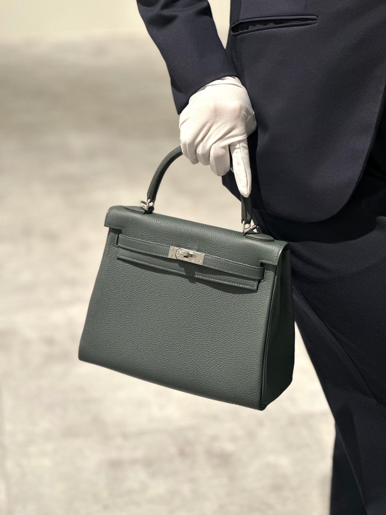 Brand New ( Rank N ) HERMÈS Kelly 25 Vert Mangrove (Q0) Togo Palladium hardware K (2025) - 3