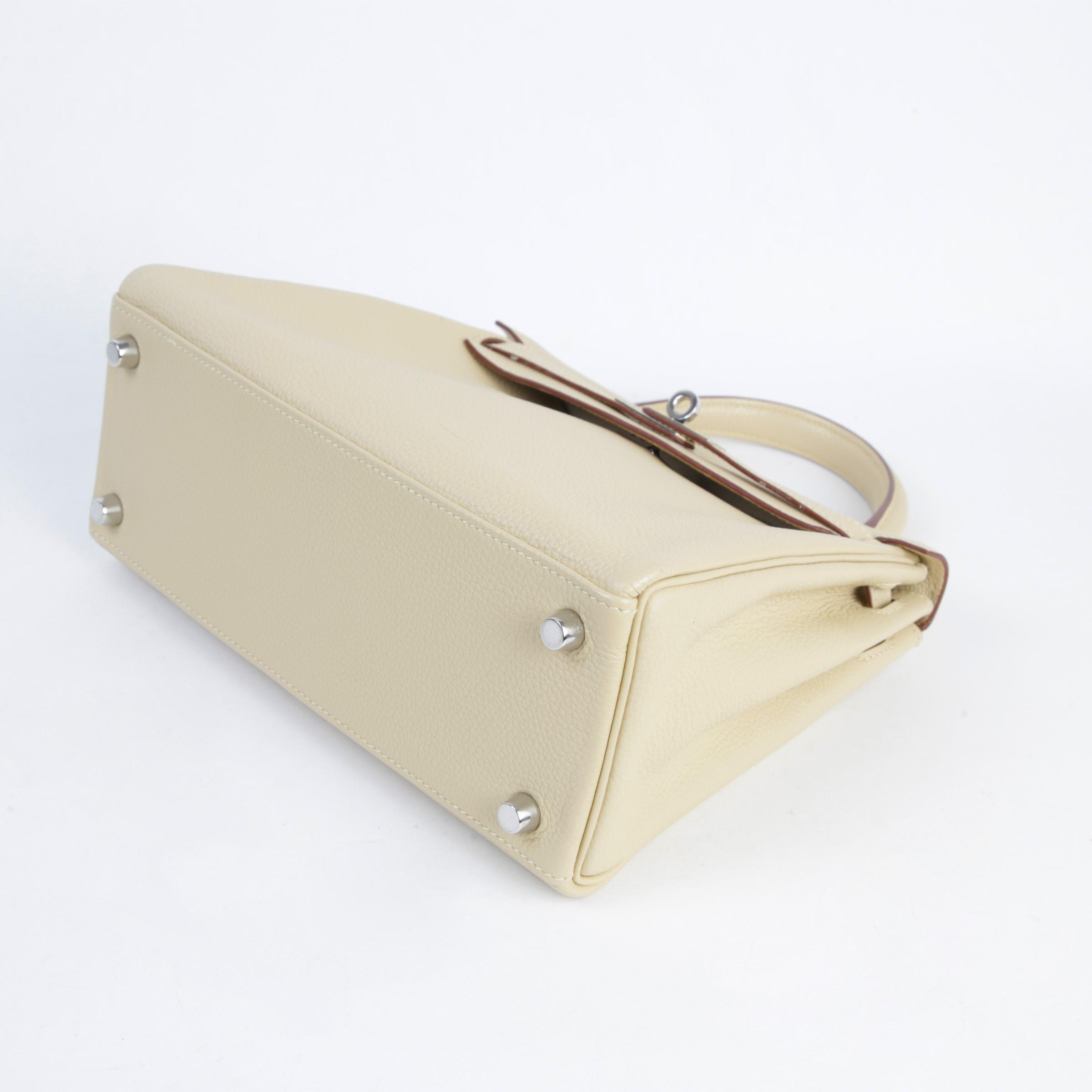 Very Good ( Rank A) HERMÈS Kelly 25 Parchemin (3C) Togo Palladium hardware Square K (2007) - 5
