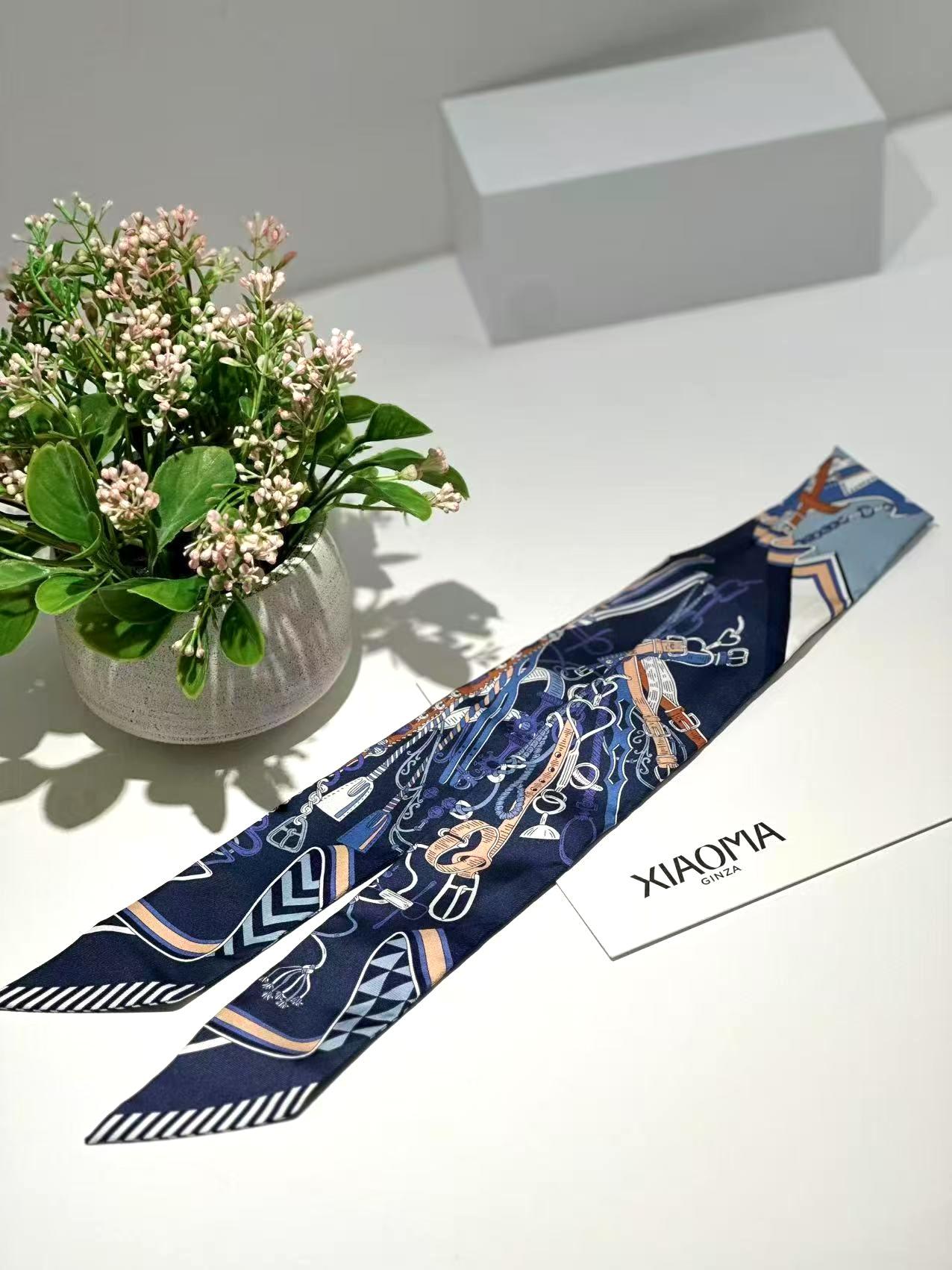 Brand New ( Rank N ) HERMÈS Twilly Bouquets Sellier Blue Silk - 3