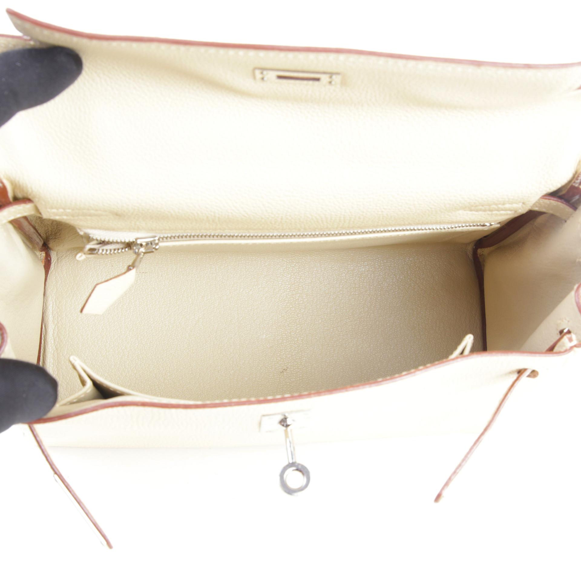 Very Good ( Rank A) HERMÈS Kelly 25 Parchemin (3C) Togo Palladium hardware Square K (2007) - 11