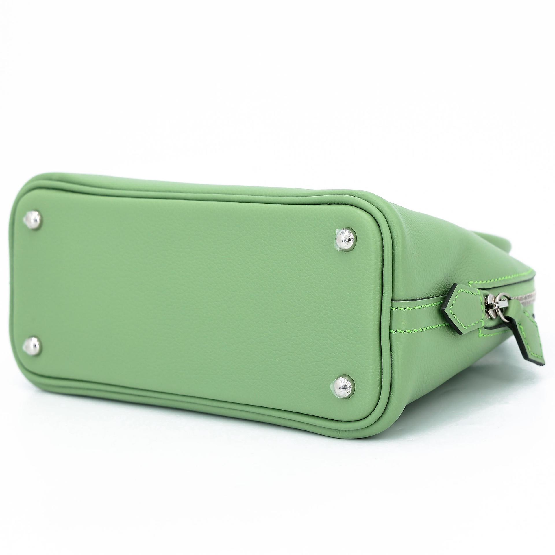 未使用保存品 HERMÈS 愛馬仕 Mini Bolide 1923 3I 牛油果綠 Vert Criquet Evercolor皮 銀扣 B刻 2023年 - 8