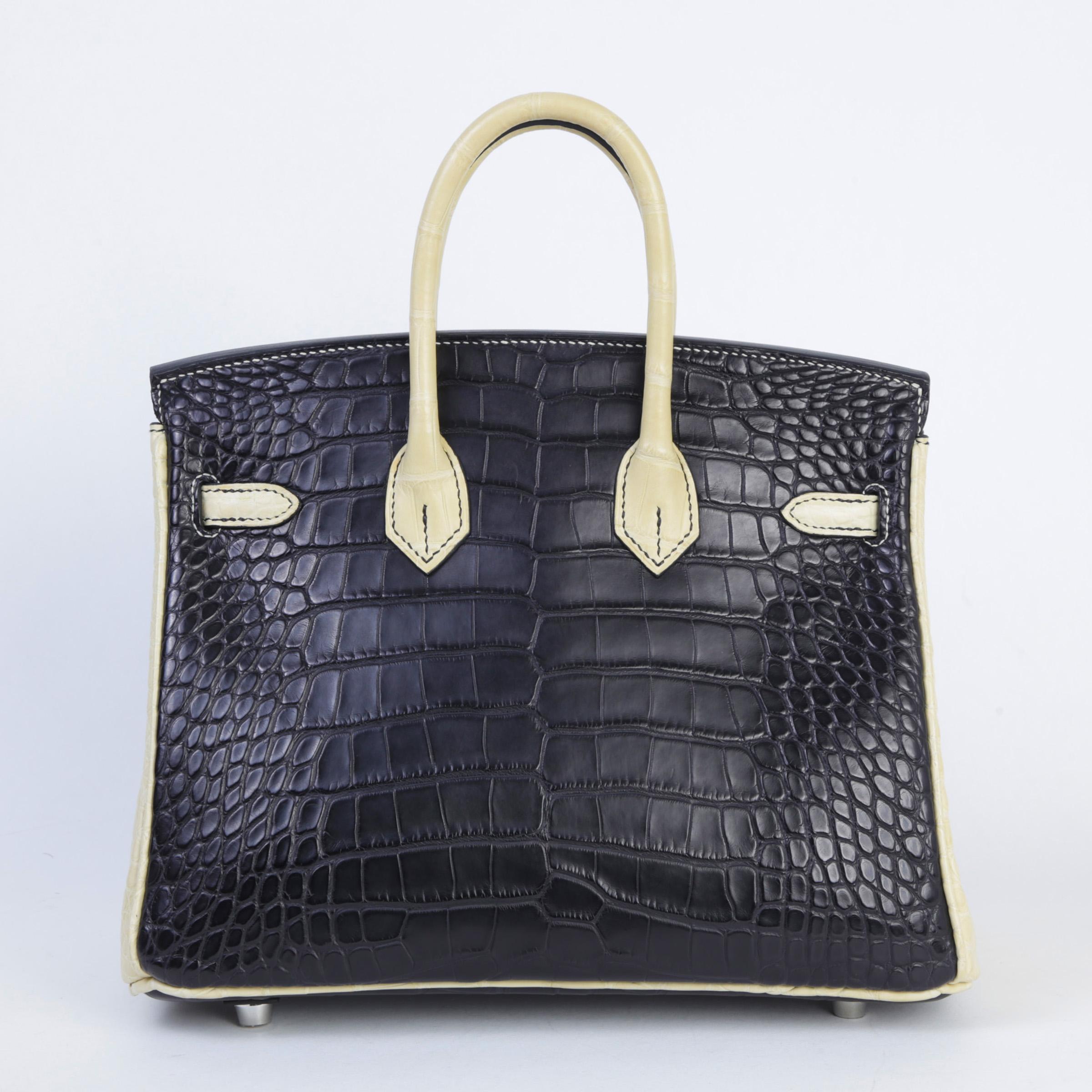 Birkin 25 Noir (89) Vanille (Y1)