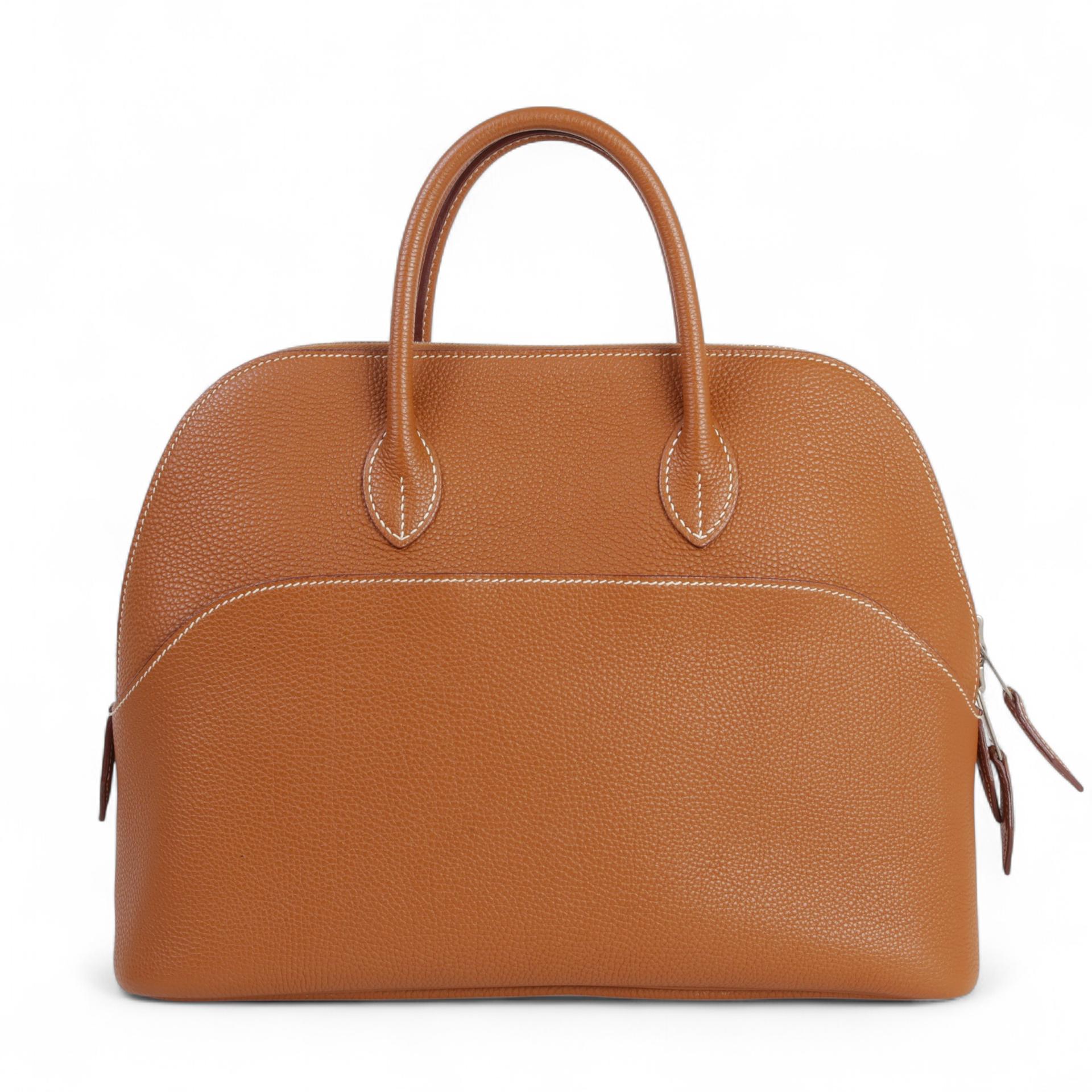 Very Good ( Rank A) HERMÈS Bolide 1923 - 30 Gold (37) Togo Palladium hardware Square J (2006) - 1