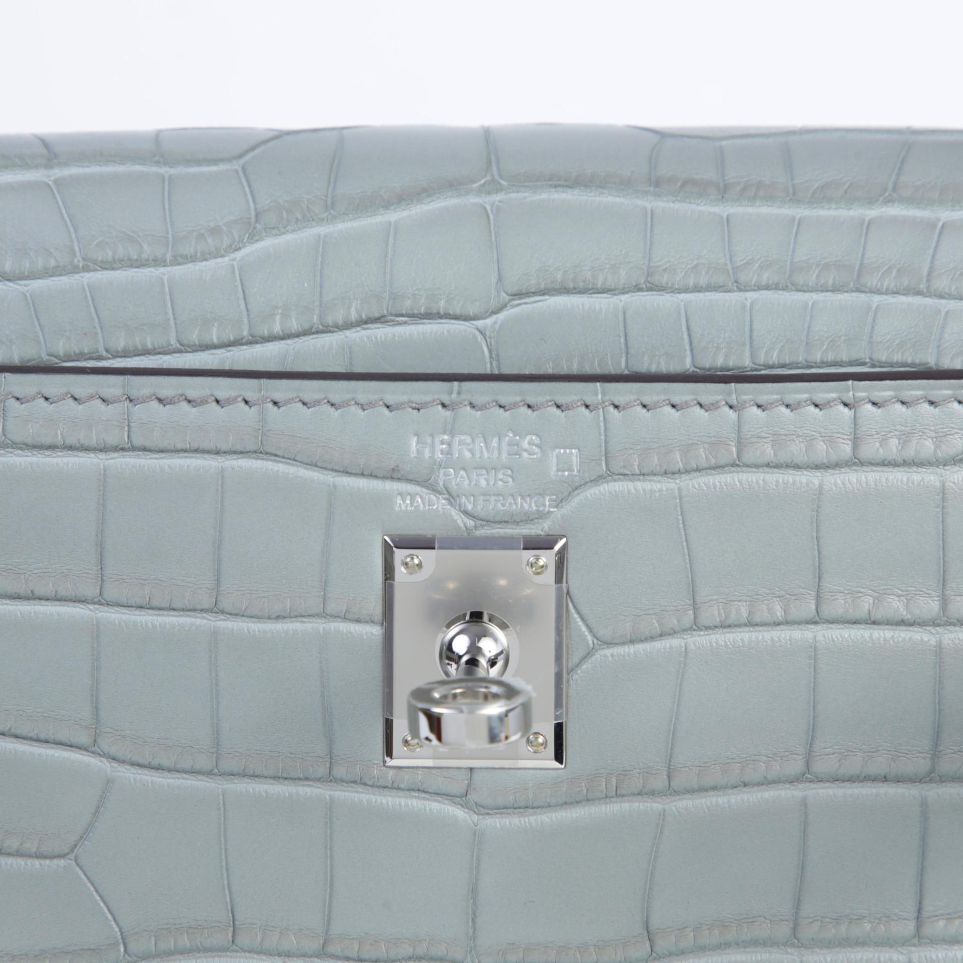 Brand New ( Rank N ) HERMÈS Kelly 25 Gris Ciment (0V) Matte Alligator Palladium hardware K (2025) - 9