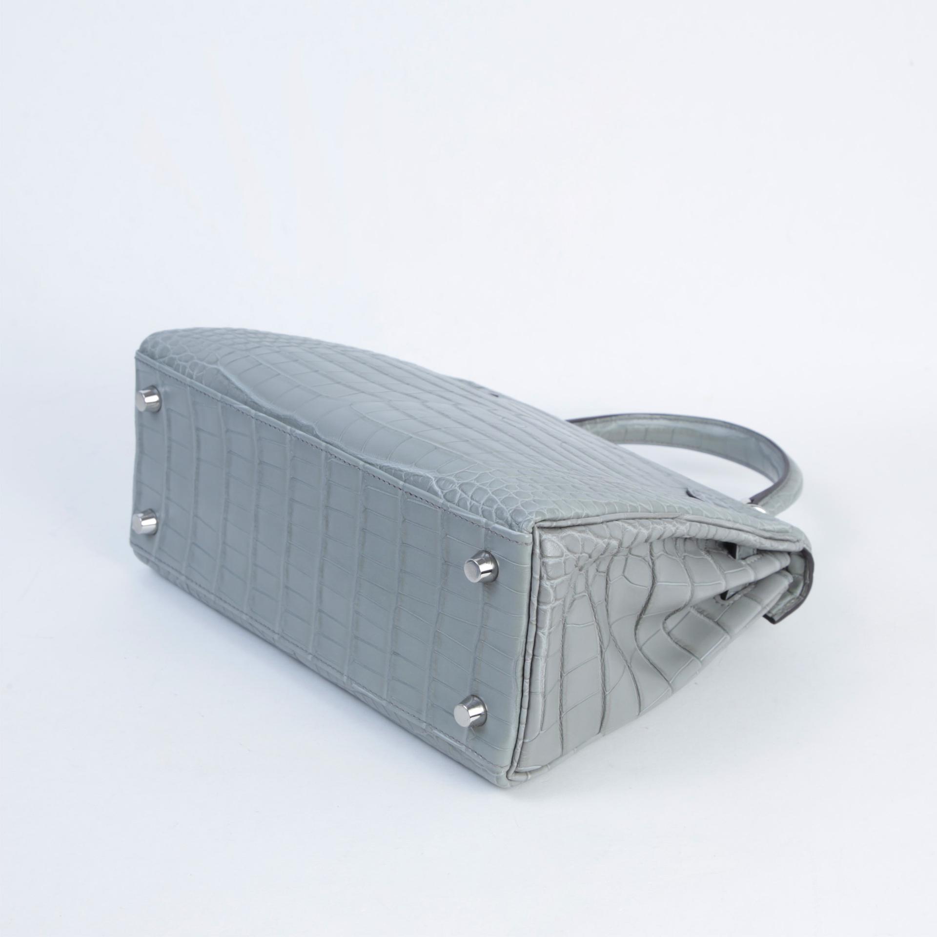 Brand New ( Rank N ) HERMÈS Kelly 25 Gris Ciment (0V) Matte Alligator Palladium hardware K (2025) - 7