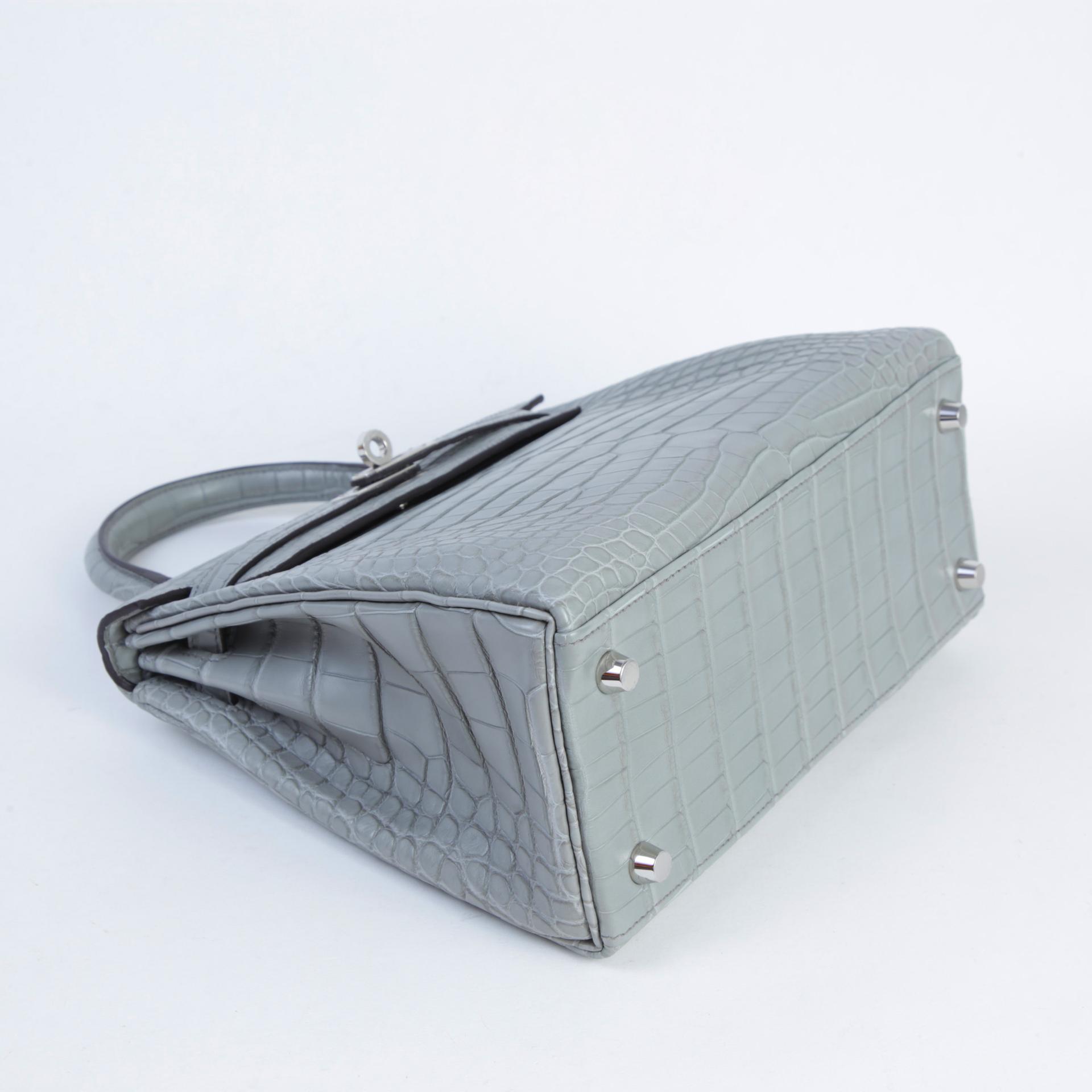 Brand New ( Rank N ) HERMÈS Kelly 25 Gris Ciment (0V) Matte Alligator Palladium hardware K (2025) - 4