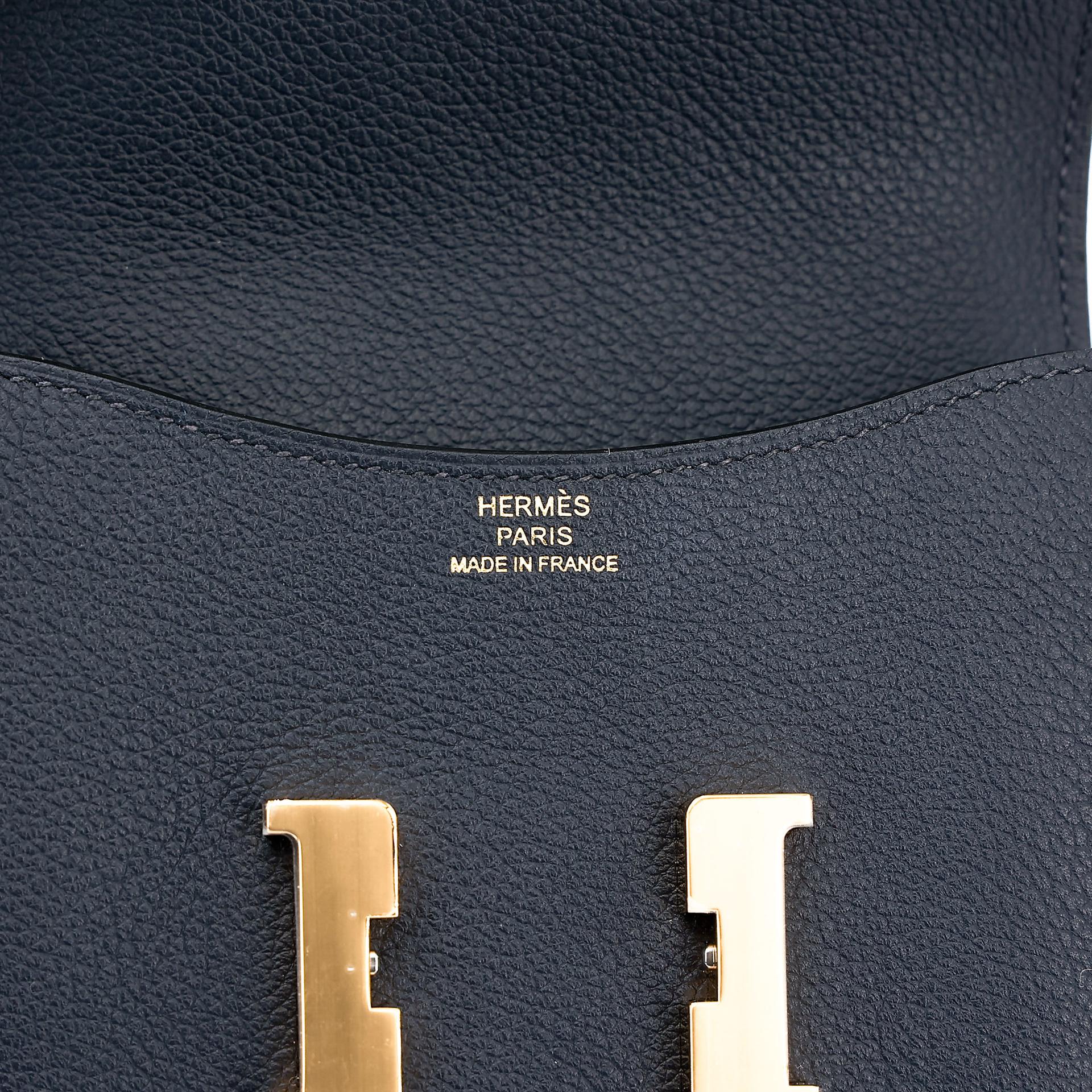 Unused ( Rank NS ) HERMÈS Constance Slim Wallet Bleu Nuit (2Z) Evercolor Gold hardware U (2022) - 13