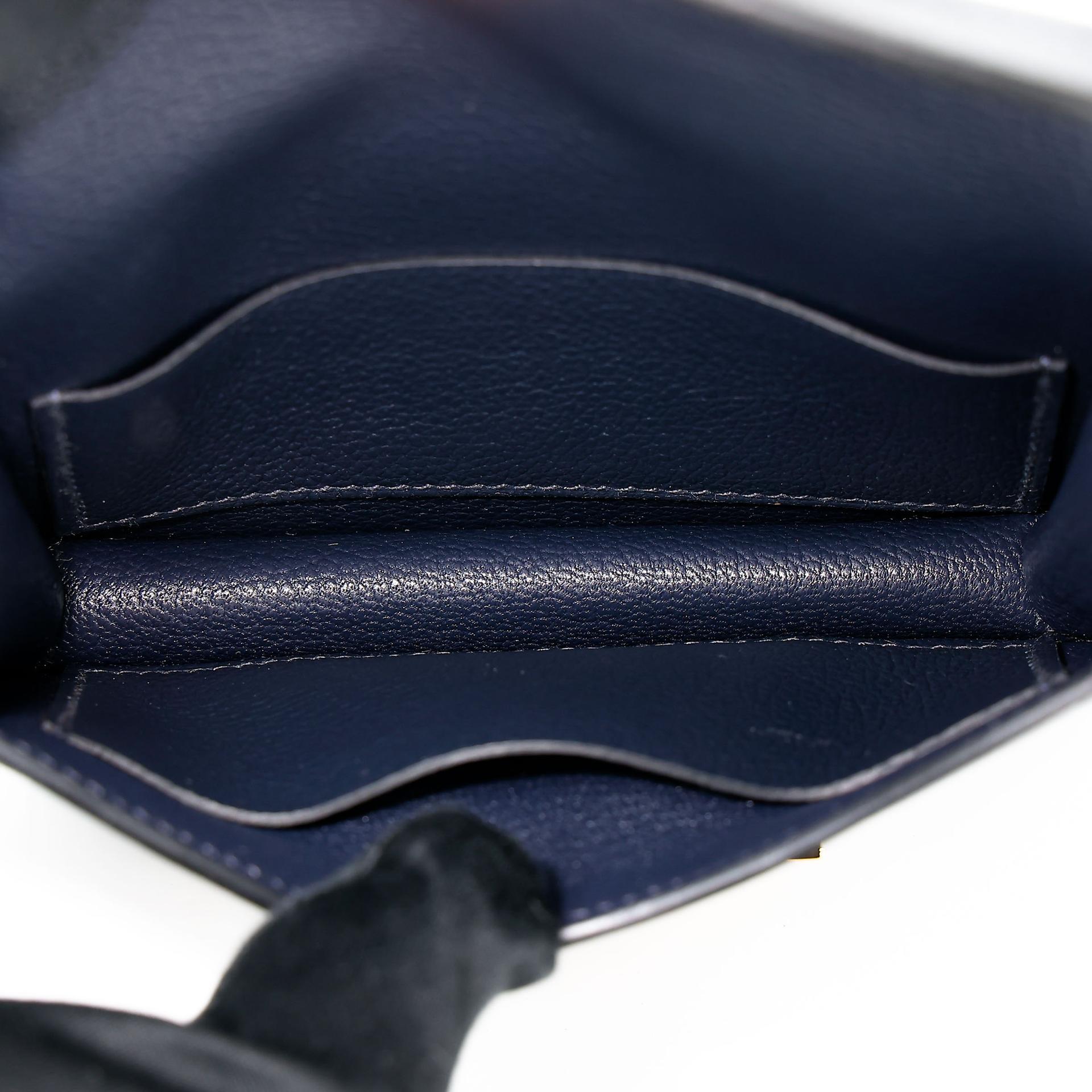 Unused ( Rank NS ) HERMÈS Constance Slim Wallet Bleu Nuit (2Z) Evercolor Gold hardware U (2022) - 17