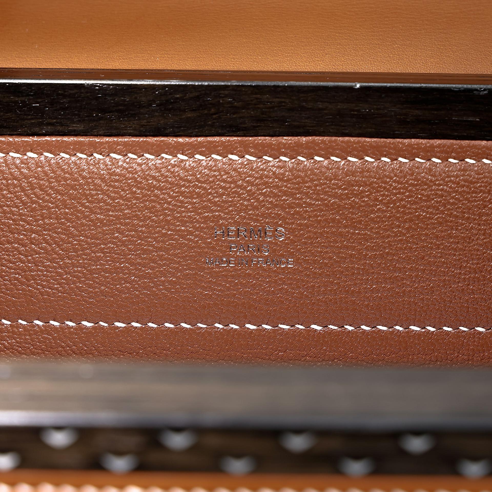 Excellent ( Rank SA ) HERMÈS Limited Edition Kelly Wood 22 Noir (89) Fauve (34) Barenia Wood Palladium hardware Z (2021) - 26