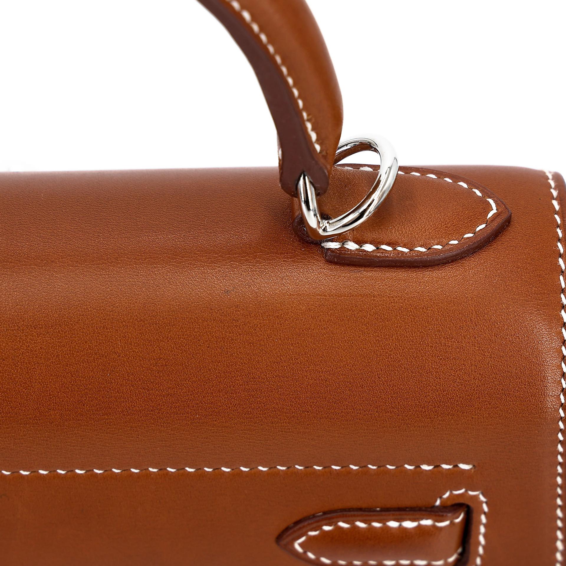 Excellent ( Rank SA ) HERMÈS Limited Edition Kelly Wood 22 Noir (89) Fauve (34) Barenia Wood Palladium hardware Z (2021) - 15