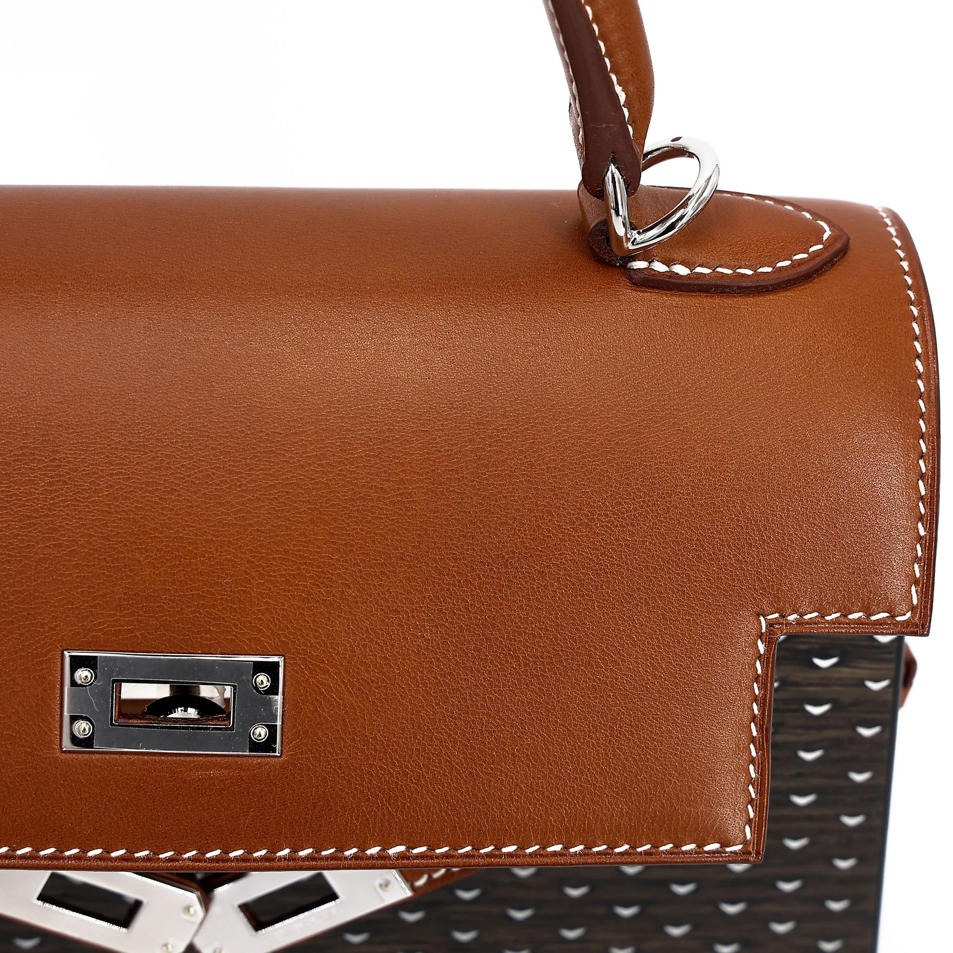 Excellent ( Rank SA ) HERMÈS Limited Edition Kelly Wood 22 Noir (89) Fauve (34) Barenia Wood Palladium hardware Z (2021) - 17