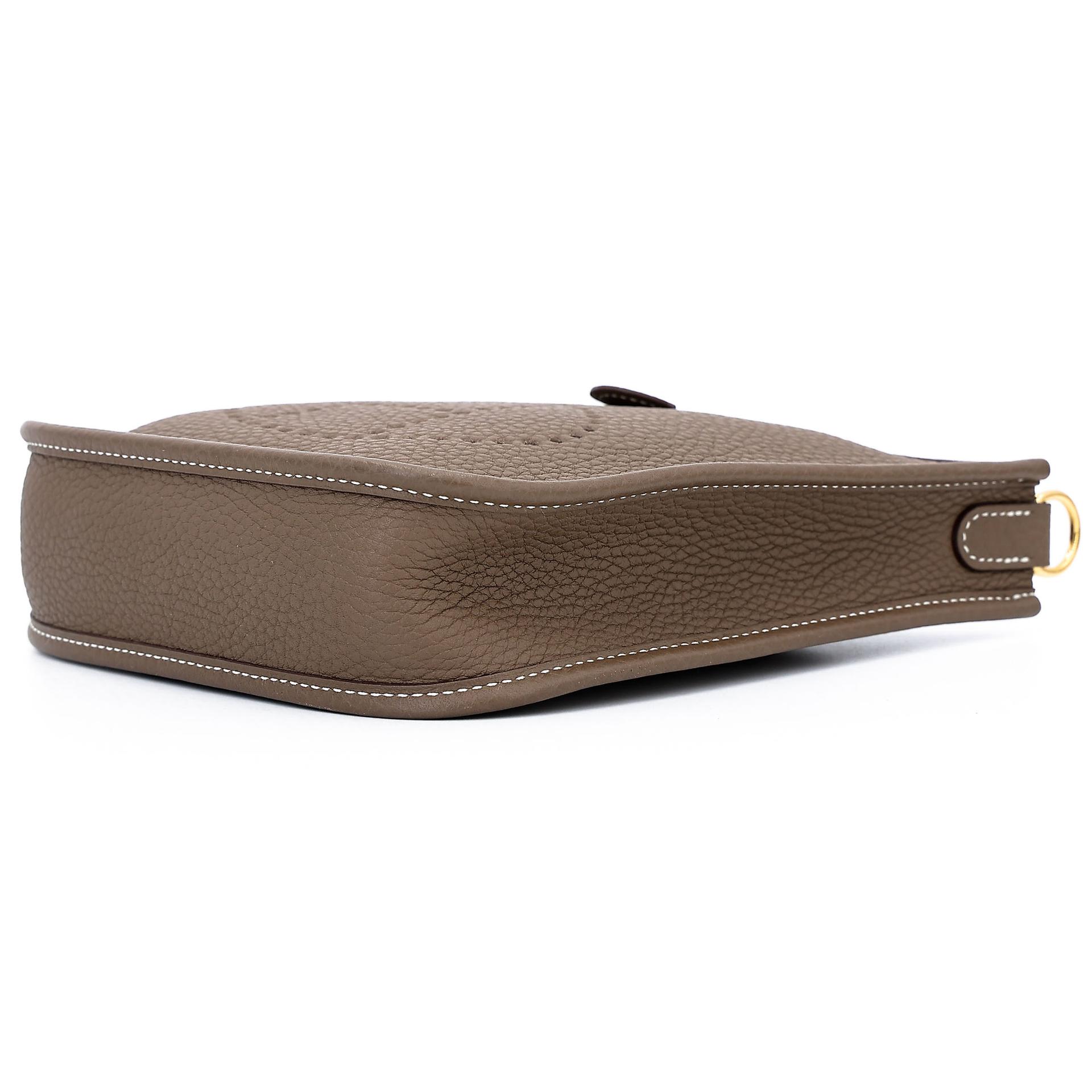 Very Good ( Rank A) HERMÈS Mini Evelyne 16 Amazone 112cm Etoupe (18) Clemence Gold hardware Z (2021) - 4