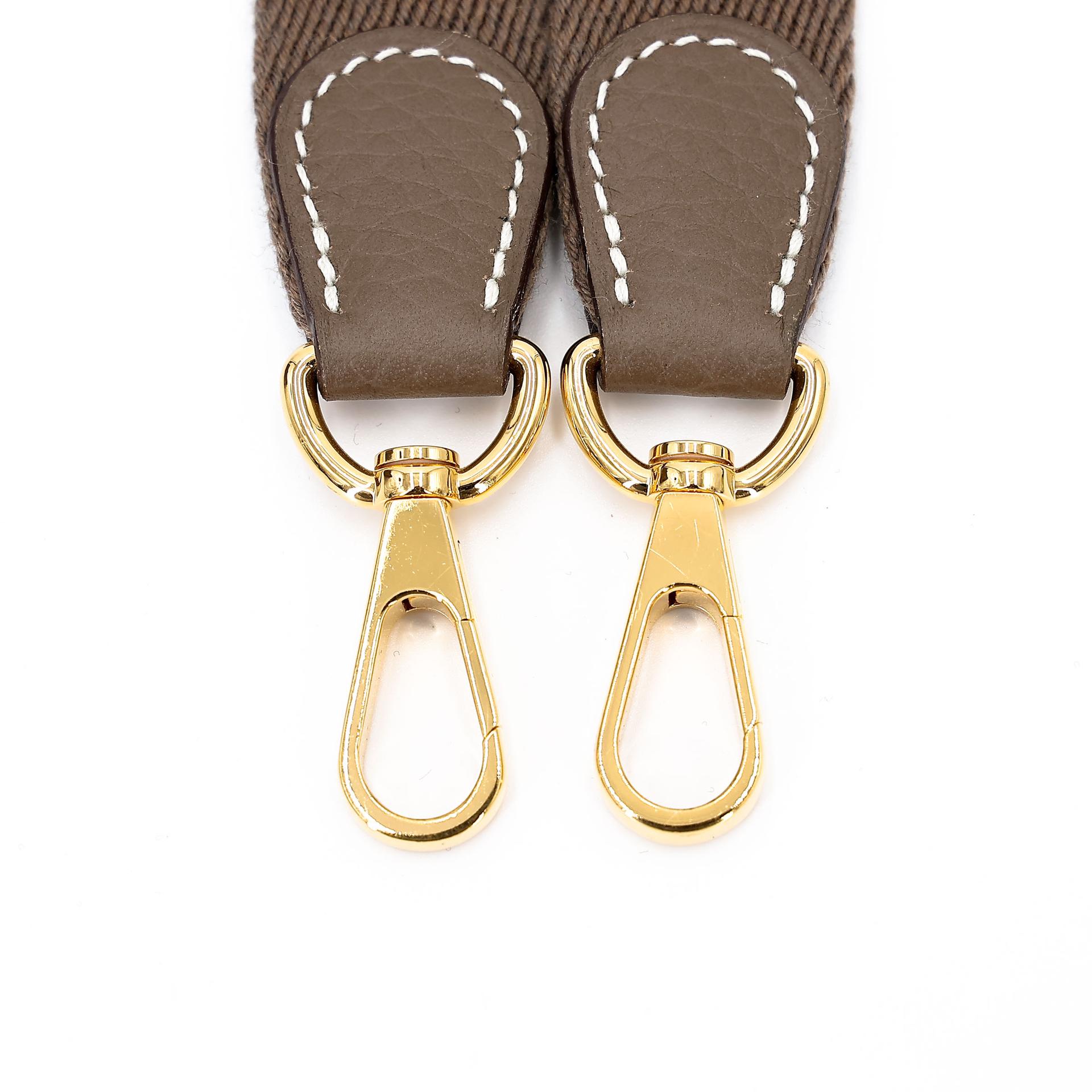 Very Good ( Rank A) HERMÈS Mini Evelyne 16 Amazone 112cm Etoupe (18) Clemence Gold hardware Z (2021) - 16