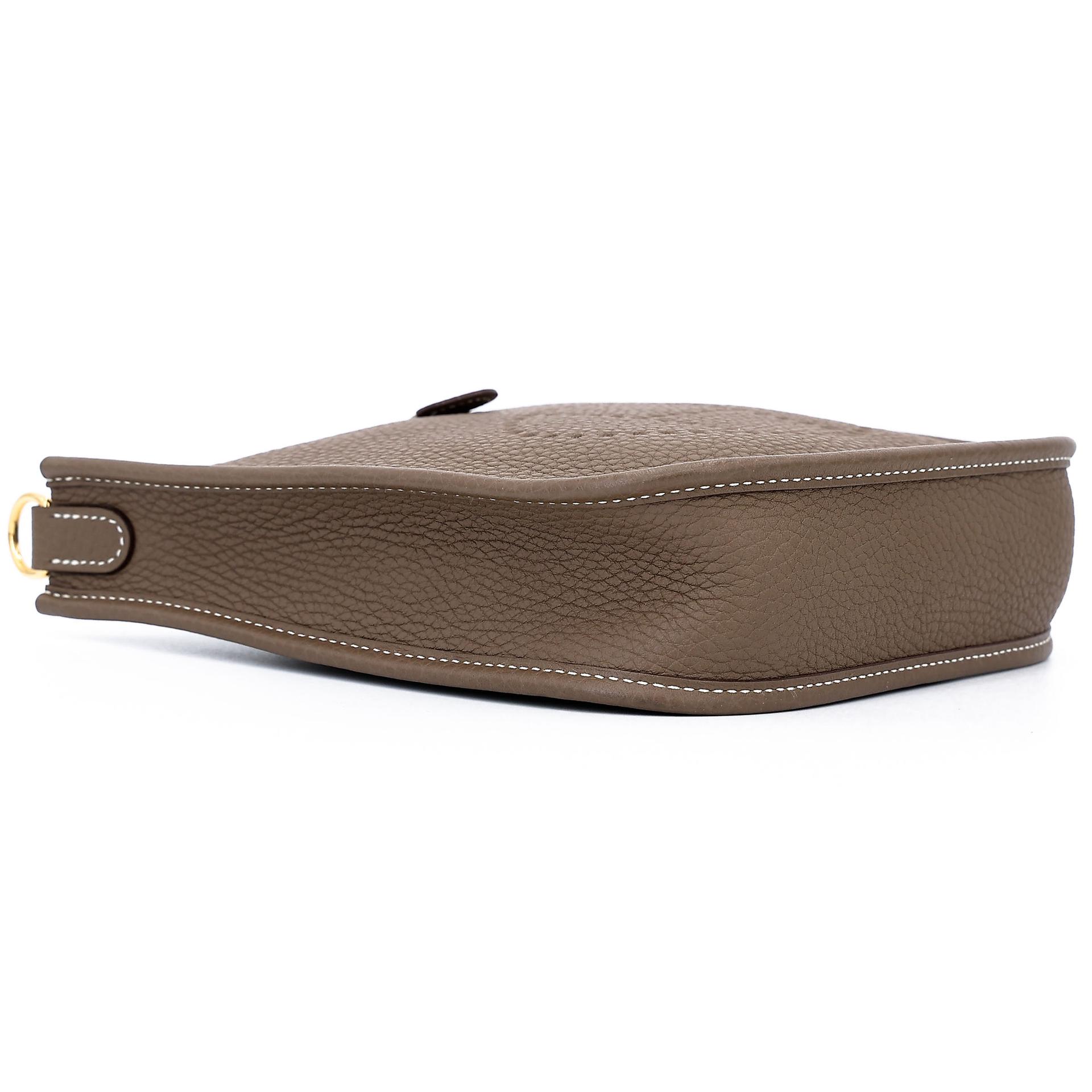 Very Good ( Rank A) HERMÈS Mini Evelyne 16 Amazone 112cm Etoupe (18) Clemence Gold hardware Z (2021) - 5