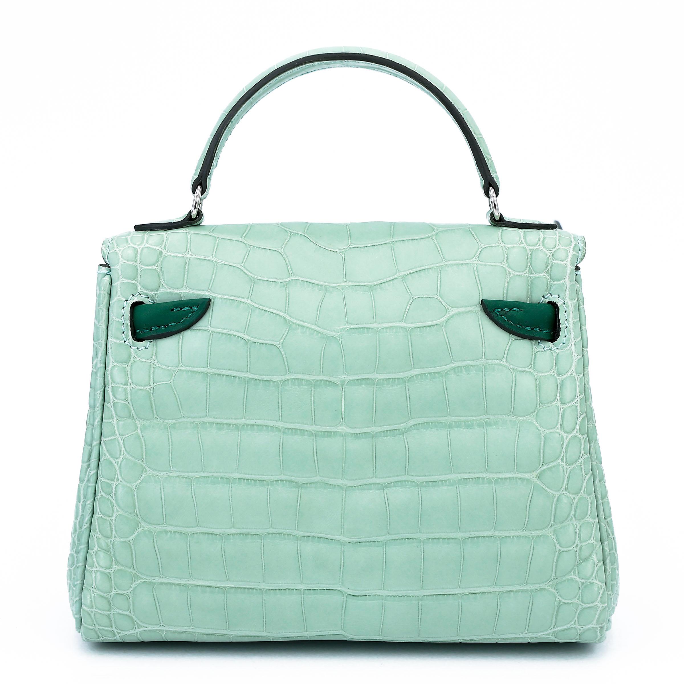 Kelly Doll 6U Vert d’Eau 薄荷绿 65 Vert Moyen 宝石绿