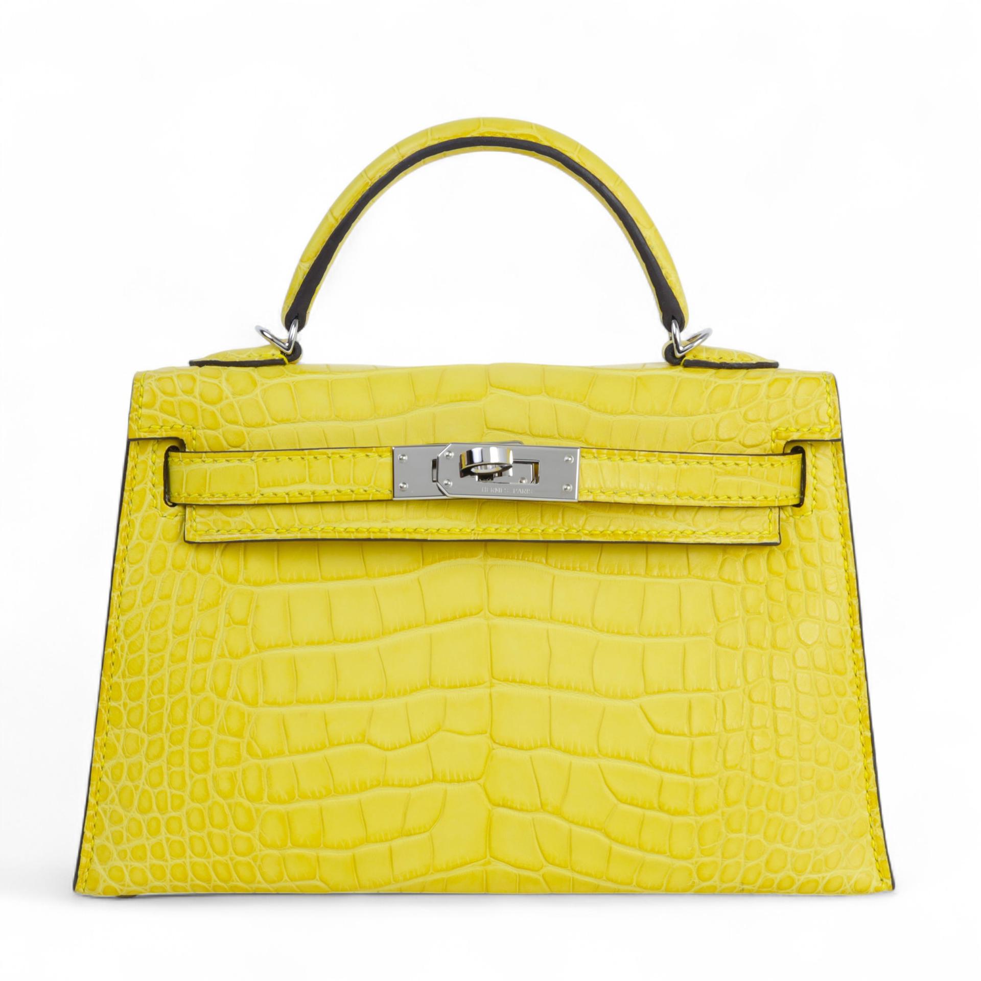 ランク SA HERMÈS エルメス ミニケリー2 ミモザ (M9) クロコダイル アリゲーター マット シルバー金具 Z刻印 (2021) - 1