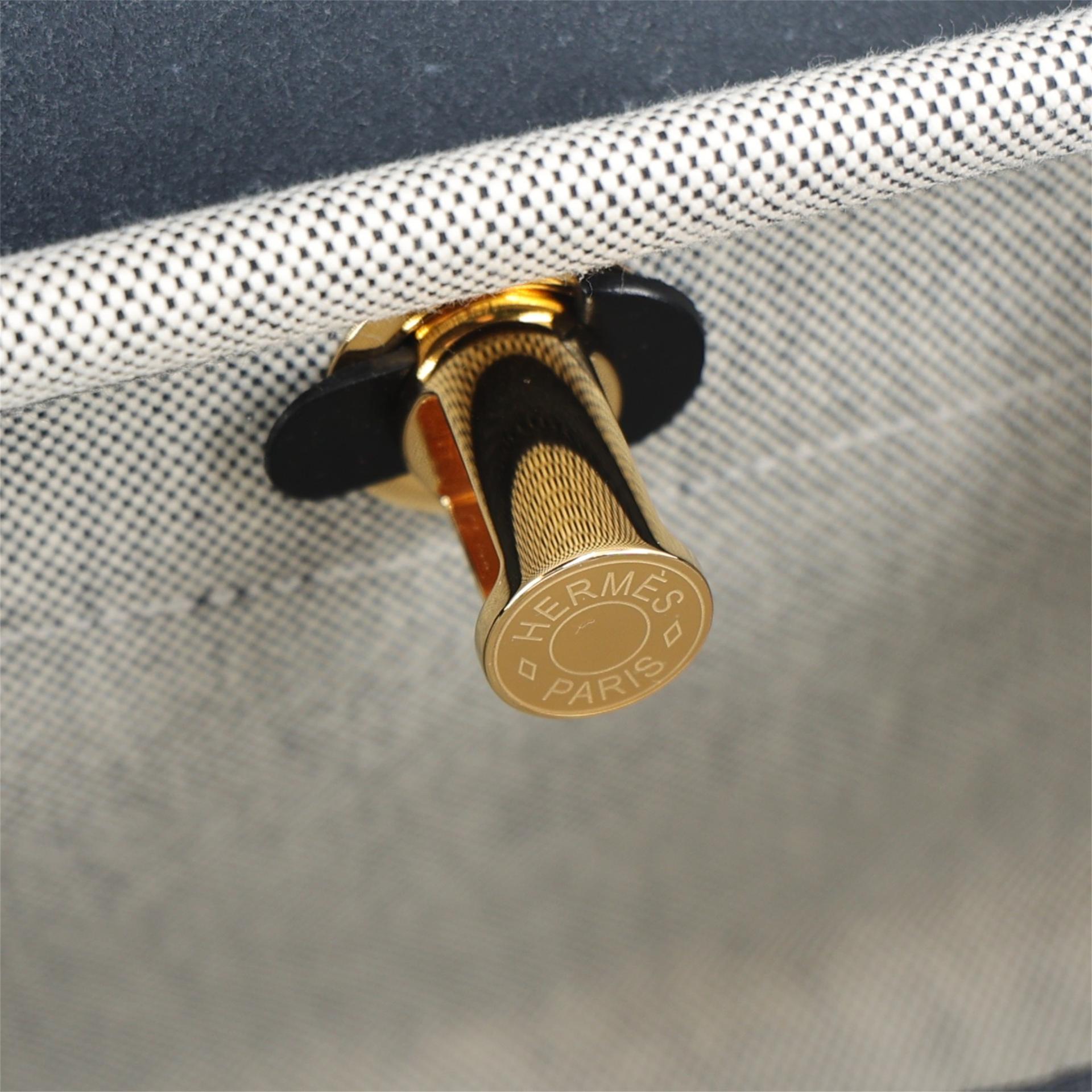 Brand New ( Rank N ) HERMÈS Herbag Zip Mini 20 Noir (89) Ecru Vache Hunter Canvas Gold hardware K (2025) - 12