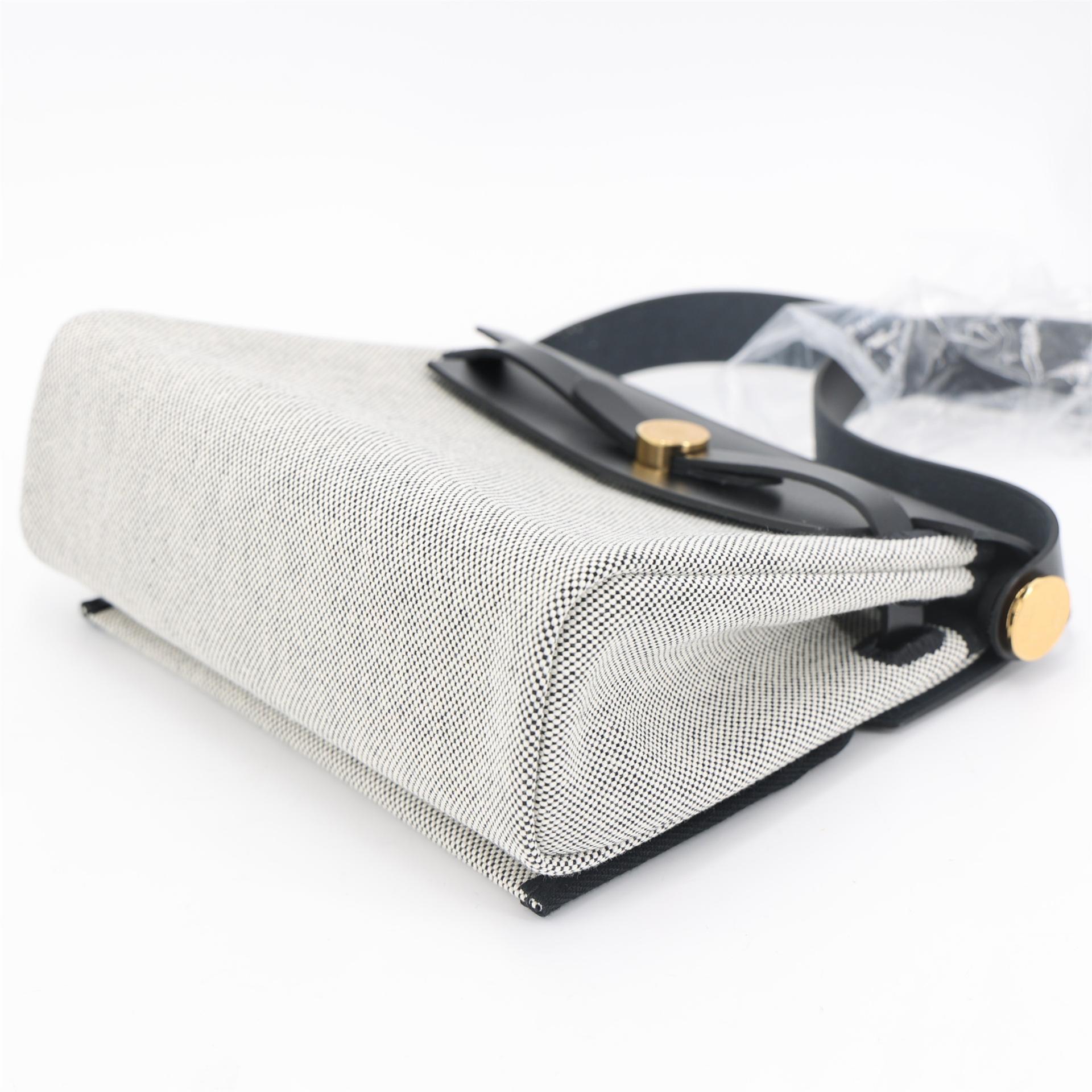 Brand New ( Rank N ) HERMÈS Herbag Zip Mini 20 Noir (89) Ecru Vache Hunter Canvas Gold hardware K (2025) - 6