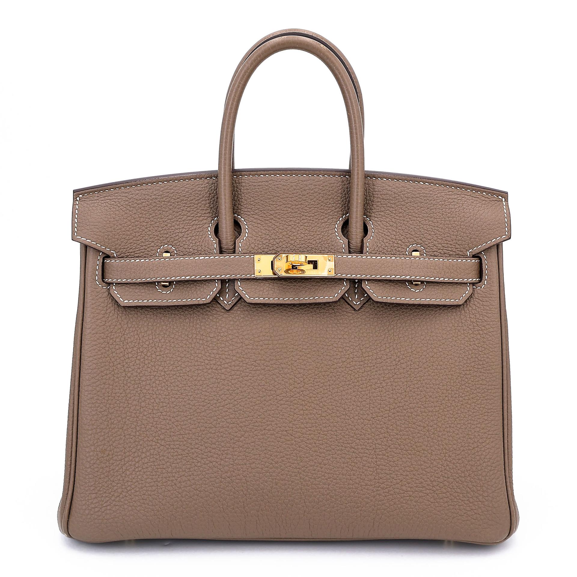 Very Good ( Rank A) HERMÈS Birkin 25 Etoupe (18) Togo Gold hardware U (2022) - 1