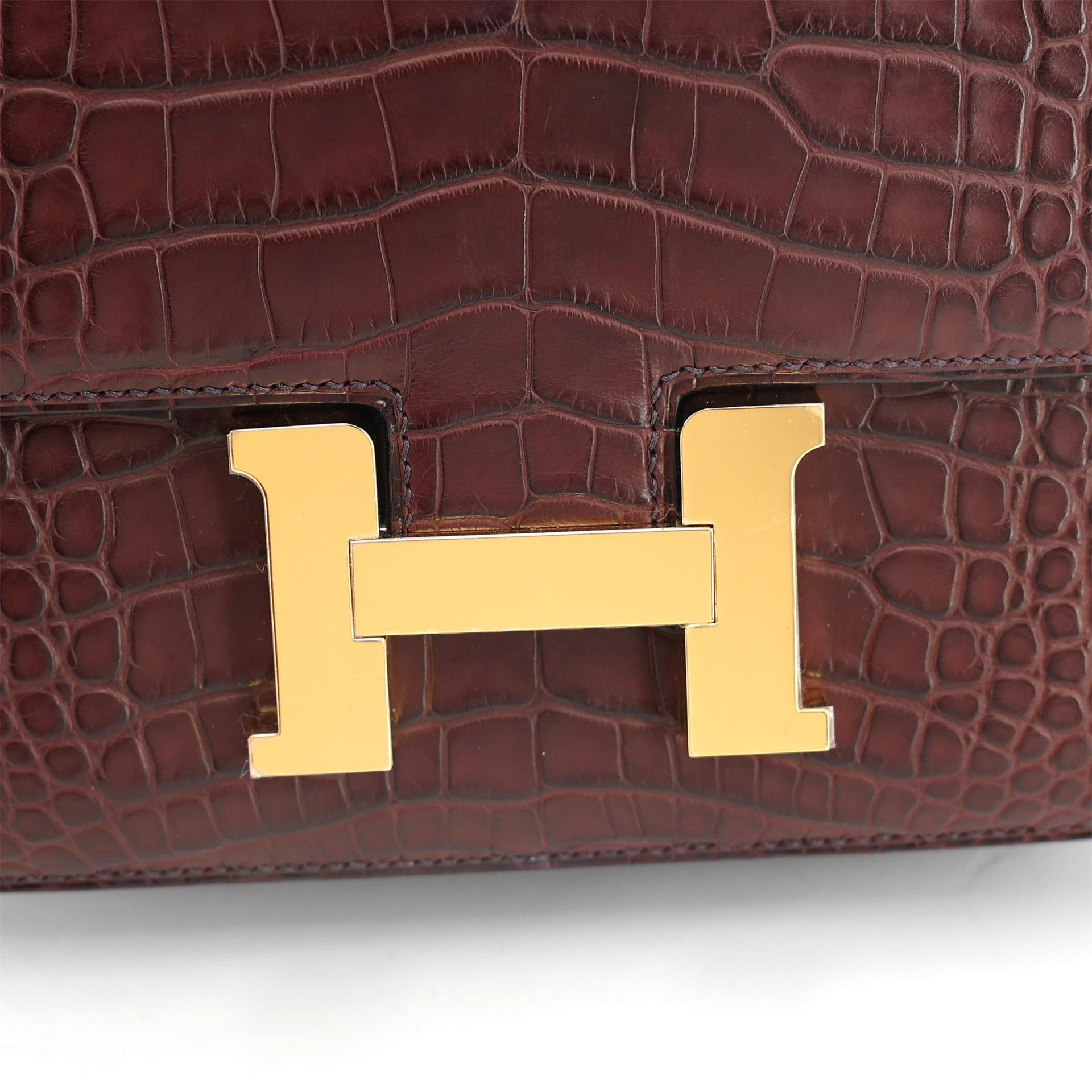 ランク NS 未使用品 HERMÈS エルメス コンスタンス3 ミニ ルージュセリエ (0G) クロコダイル アリゲーター マット ゴールド金具 Z刻印 (2021) - 10