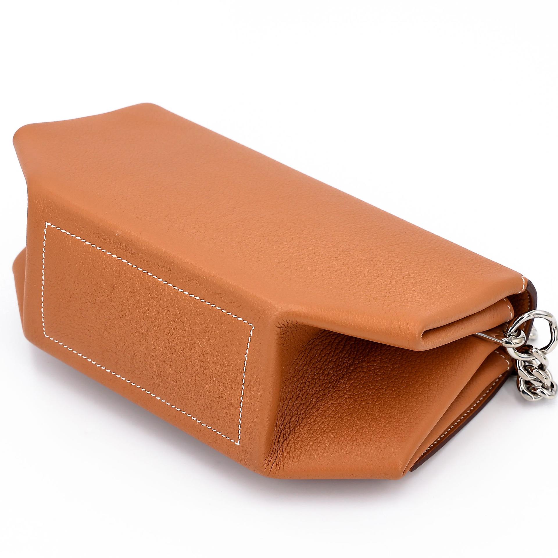Excellent ( Rank SA ) HERMÈS Opli 24 Chain bag Toffee (1H) Capucine (9T) Taurillion Novillo Palladium hardware D (2019) - 6