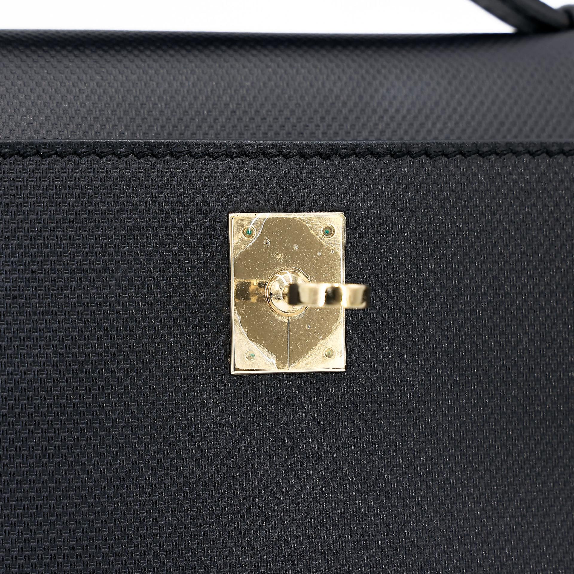 Very Good ( Rank A) HERMÈS Kelly Pochette Noir (89) Grain d`H Swift Permabrass hardware Square Q (2013) - 26