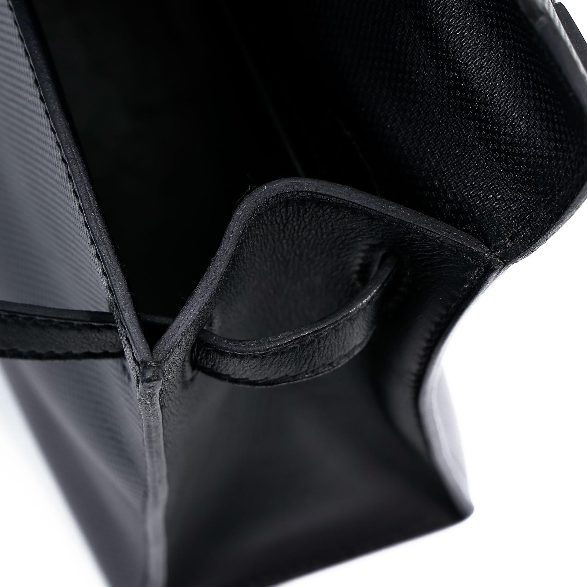 Very Good ( Rank A) HERMÈS Kelly Pochette Noir (89) Grain d`H Swift Permabrass hardware Square Q (2013) - 27