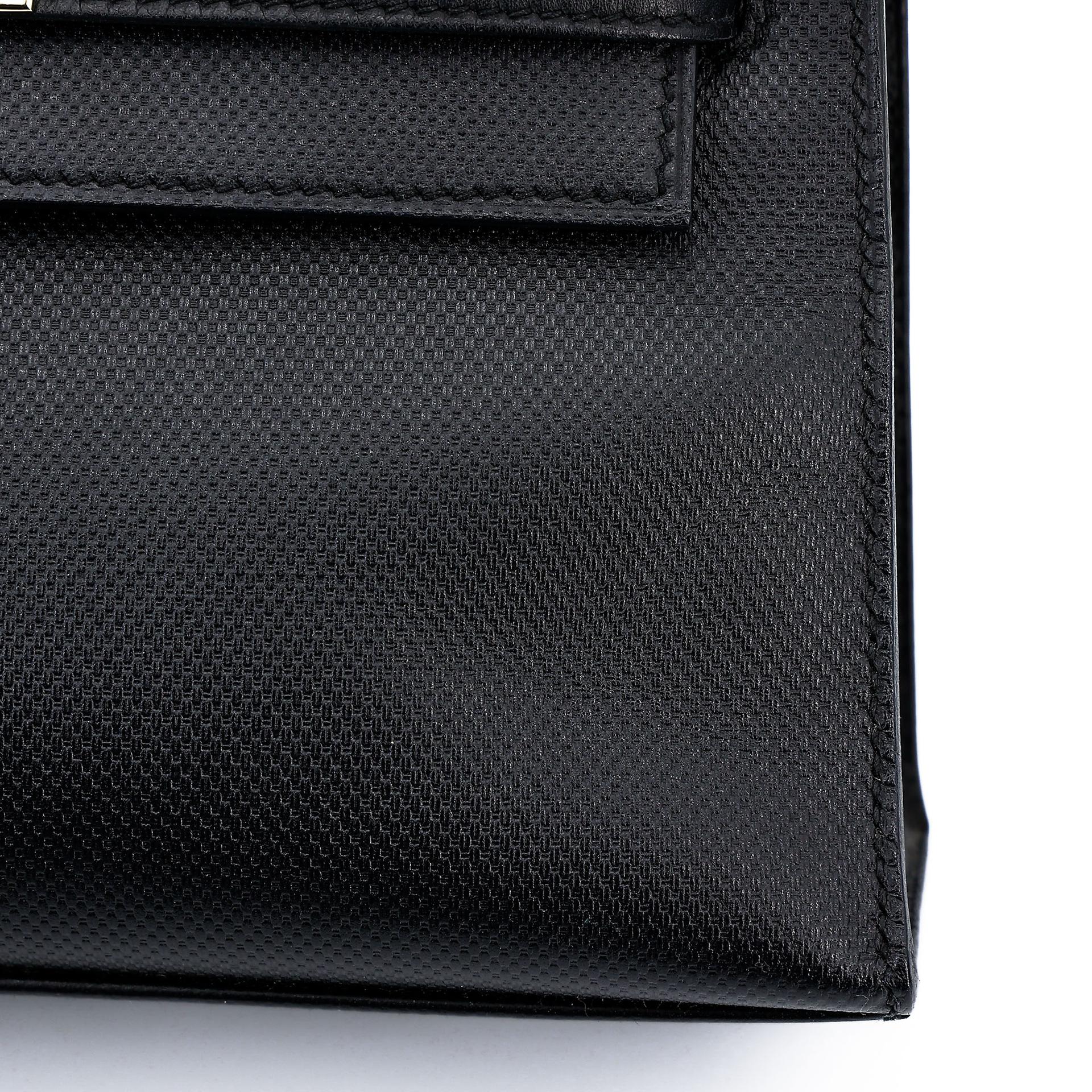 Very Good ( Rank A) HERMÈS Kelly Pochette Noir (89) Grain d`H Swift Permabrass hardware Square Q (2013) - 13