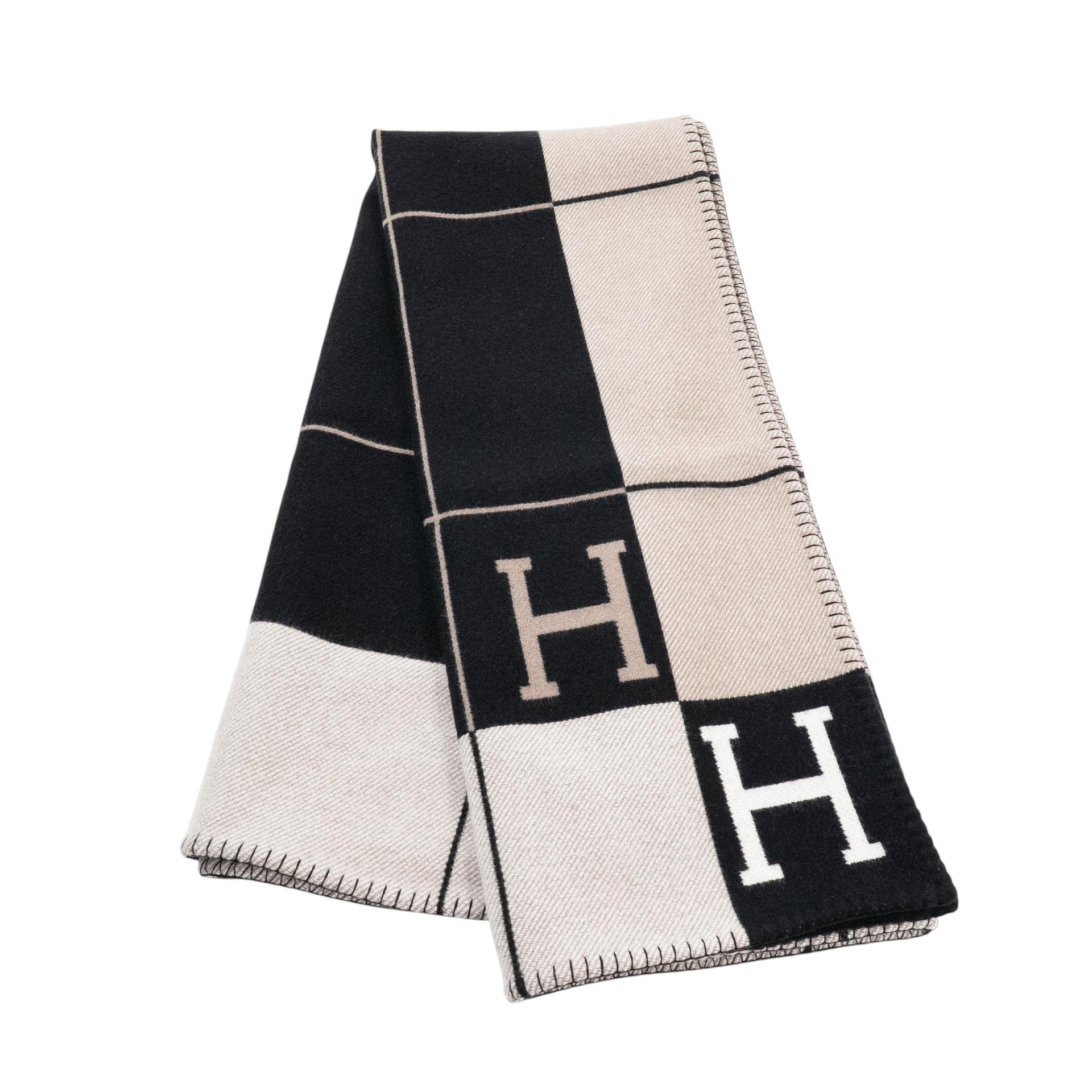 Brand New ( Rank N ) HERMÈS Avalon III sofa throw / blanket Noir (89) Ecru Cashmere Merino Wool - 1