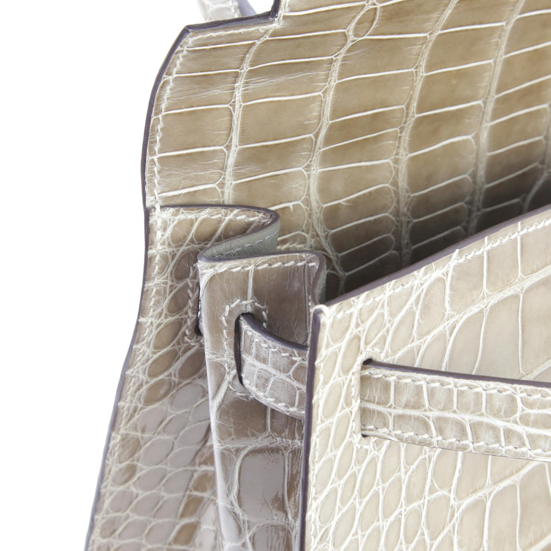 未使用保存品 HERMÈS 愛馬仕 Kelly 28 外縫 81 斑鳩灰 Gris Tourterelle □ 短吻鱷 亮面 香檳金扣 D刻 2019年 - 12
