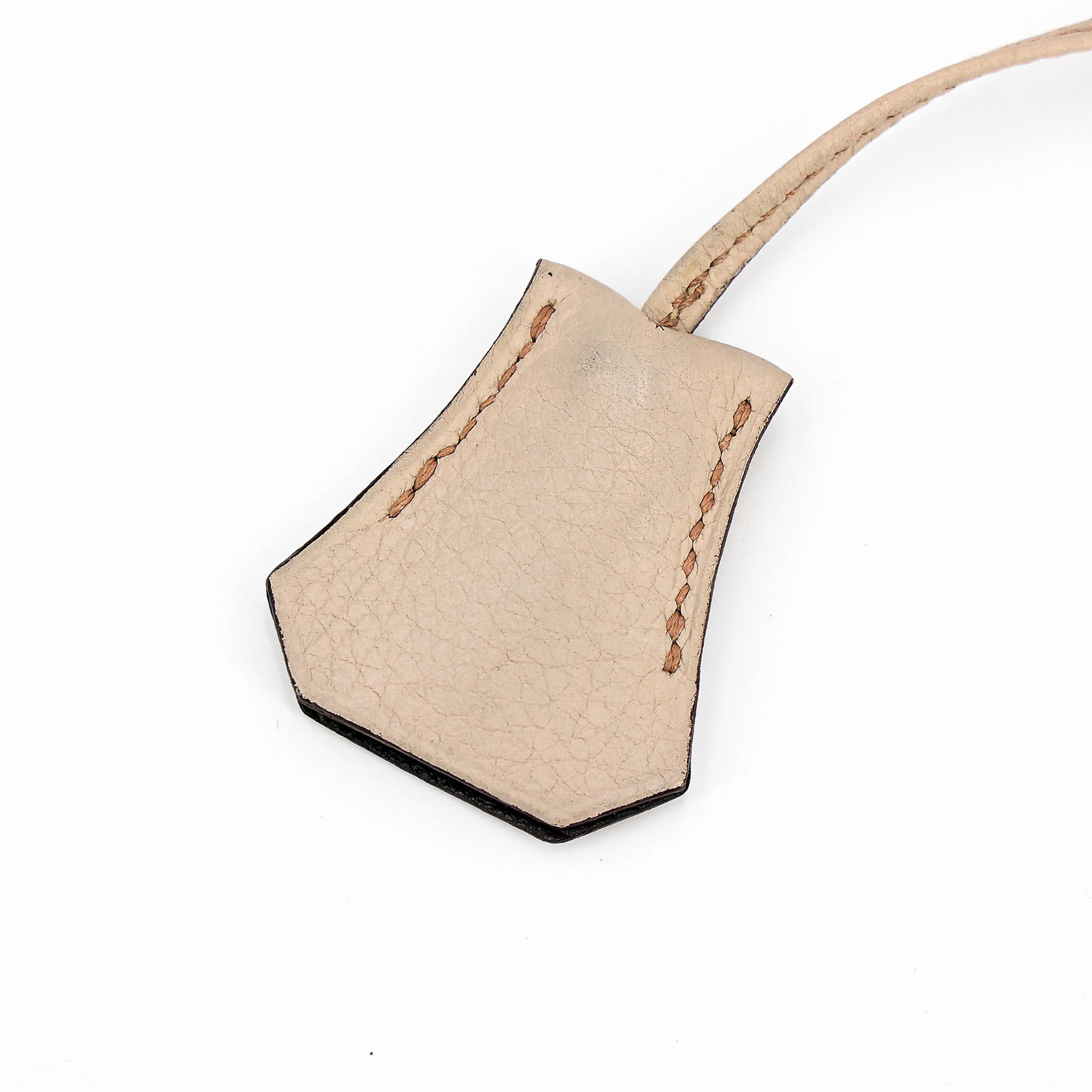 ランク A HERMÈS エルメス ケリー32 タバックキャメル (24) トリヨン マットゴールド金具 □G刻印 (2003) - 32