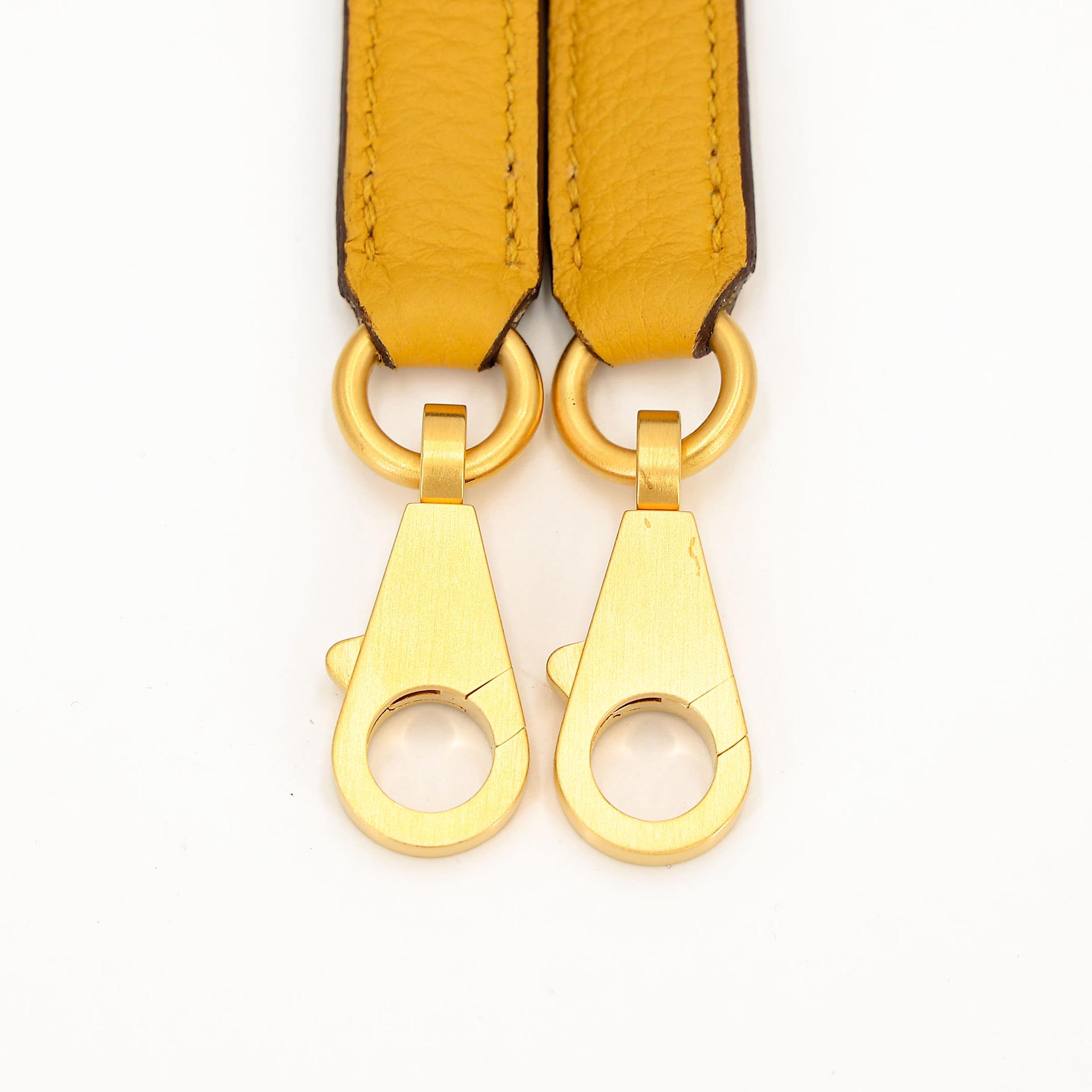 Excellent ( Rank SA ) HERMÈS Special Order Kelly 25 HSS Craie (10) Jaune Ambre (9D) Togo Brushed Gold hardware Z (2021) - 33