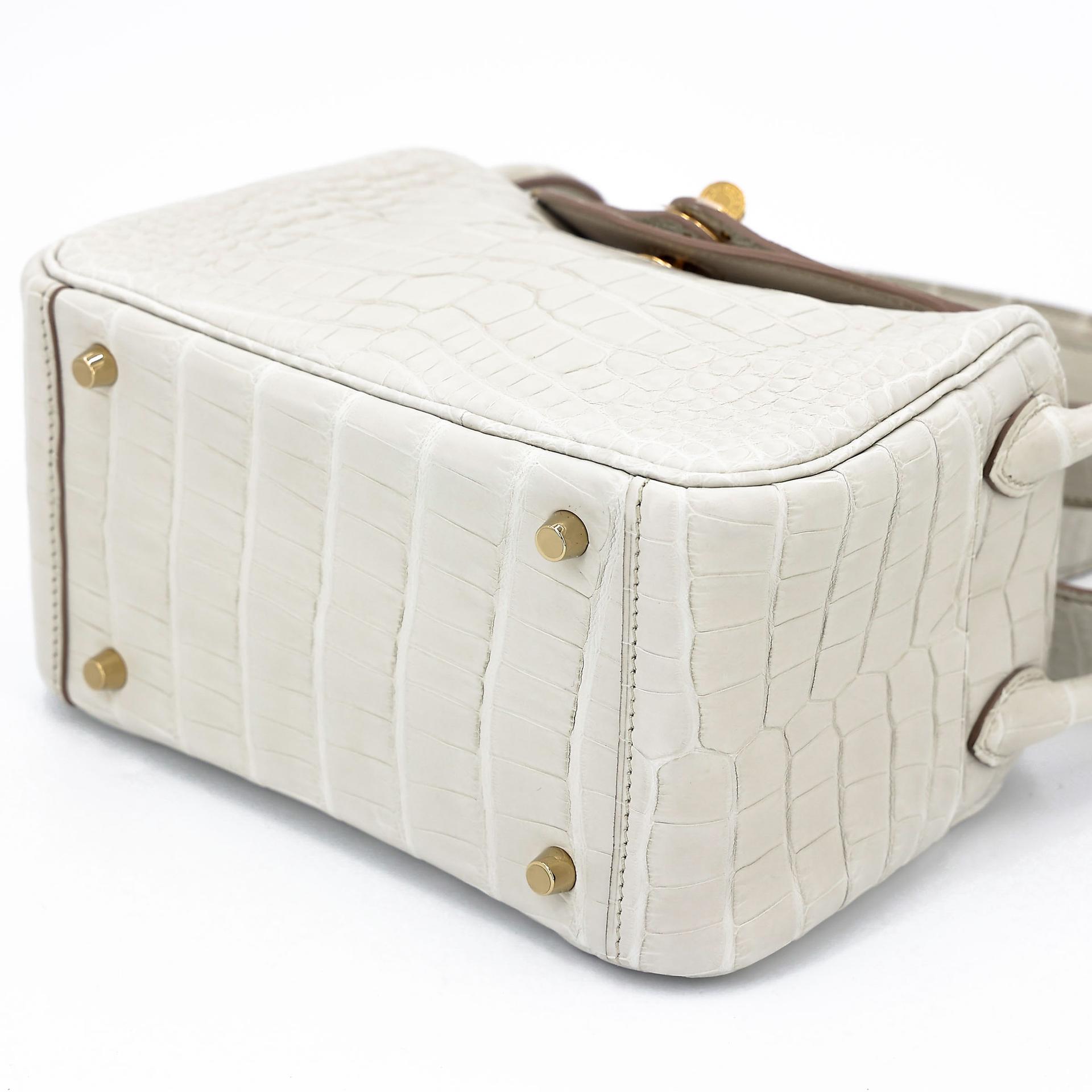 全新 HERMÈS 爱马仕 Mini Lindy 二代 8L 冰川白 Beton □ 短吻鳄 雾面 金扣 K刻 2025年 - 6