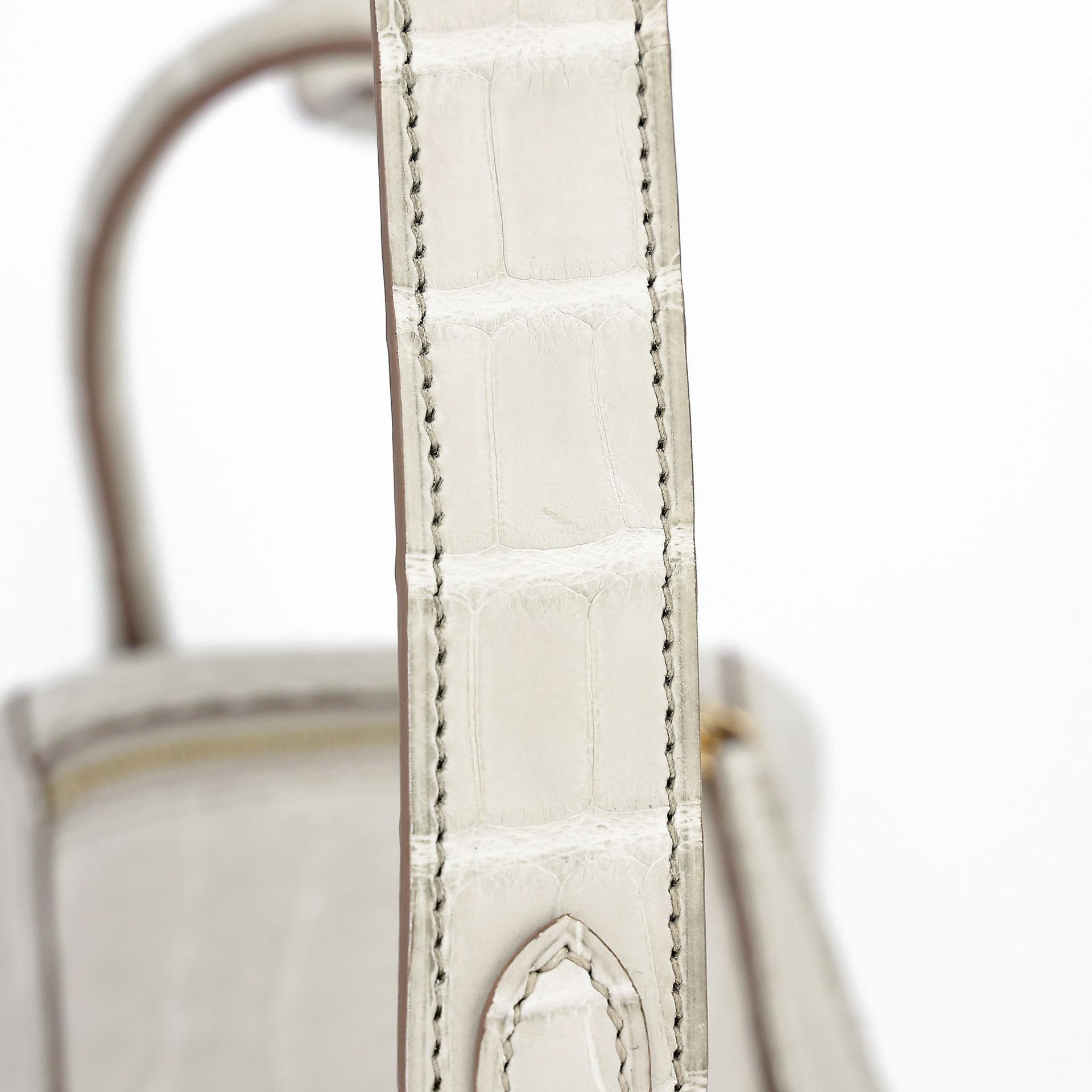 全新 HERMÈS 爱马仕 Mini Lindy 二代 8L 冰川白 Beton □ 短吻鳄 雾面 金扣 K刻 2025年 - 19