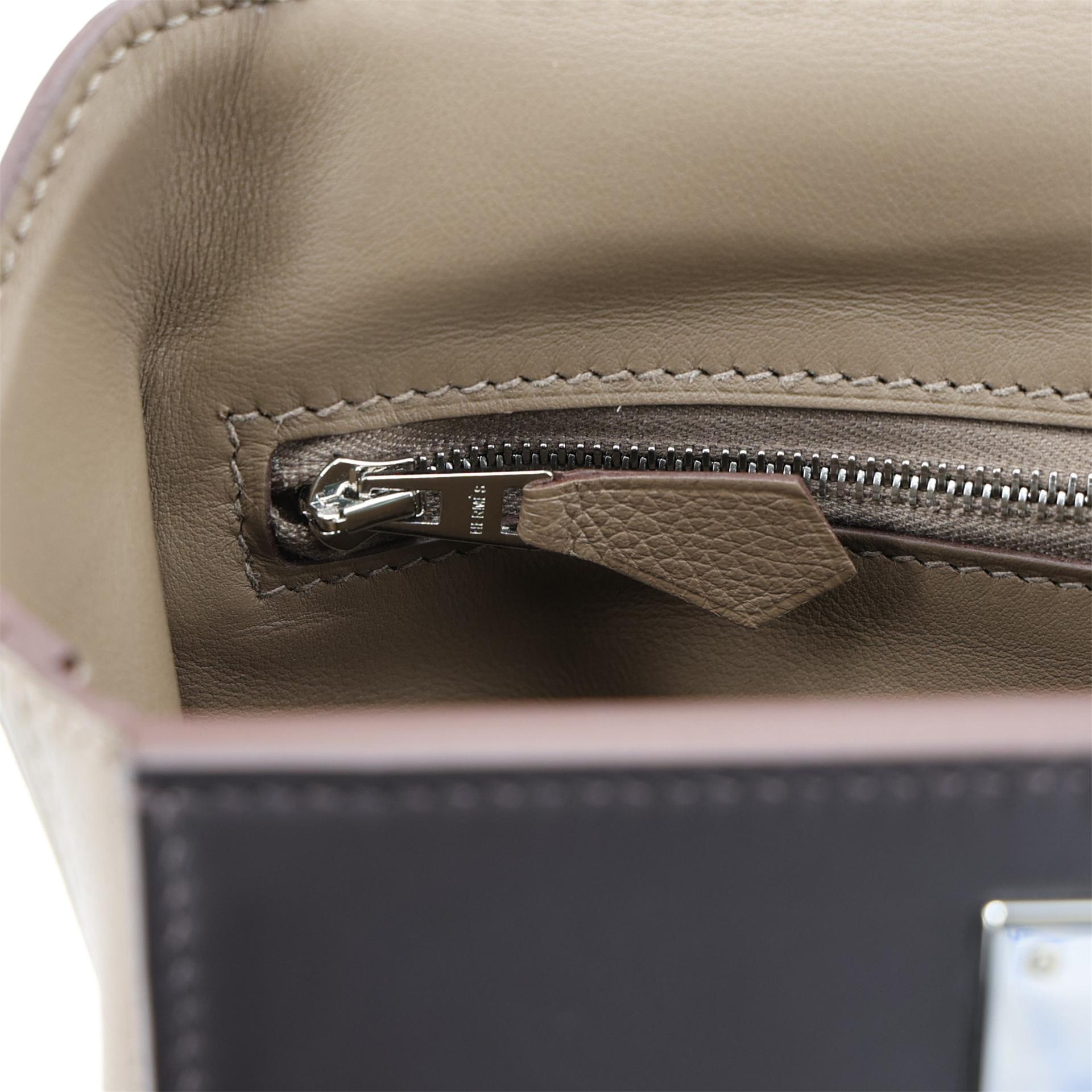 Excellent ( Rank SA ) HERMÈS 24/24 - 21 mini Etoupe (18) Ebene (46) Evercolor Palladium hardware W (2024) - 16