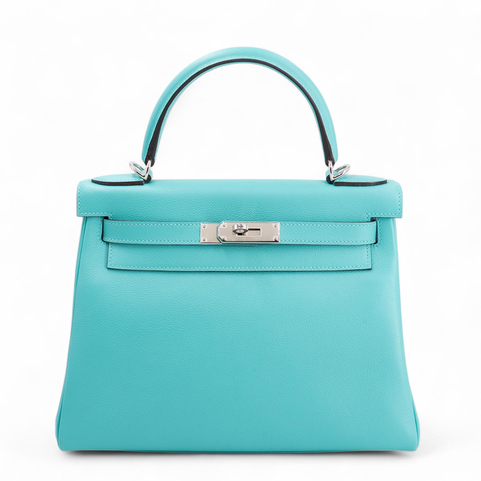 ランク SA HERMÈS エルメス ケリー28 ブルーアトール (3P) コルヴェール (1P) エバーカラー シルバー金具 Y刻印 (2020) - 1