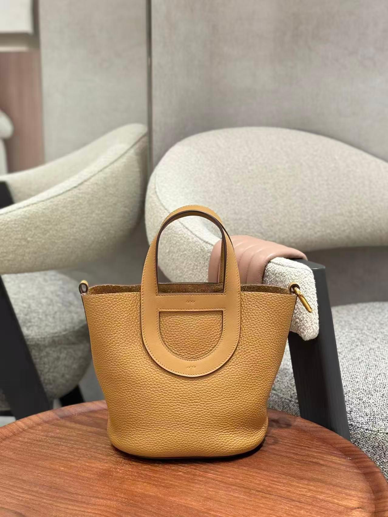 ランク SA HERMÈS エルメス インザループPM ビスキュイ (4B) トリヨン ゴールド金具 B刻印 (2023) - 3