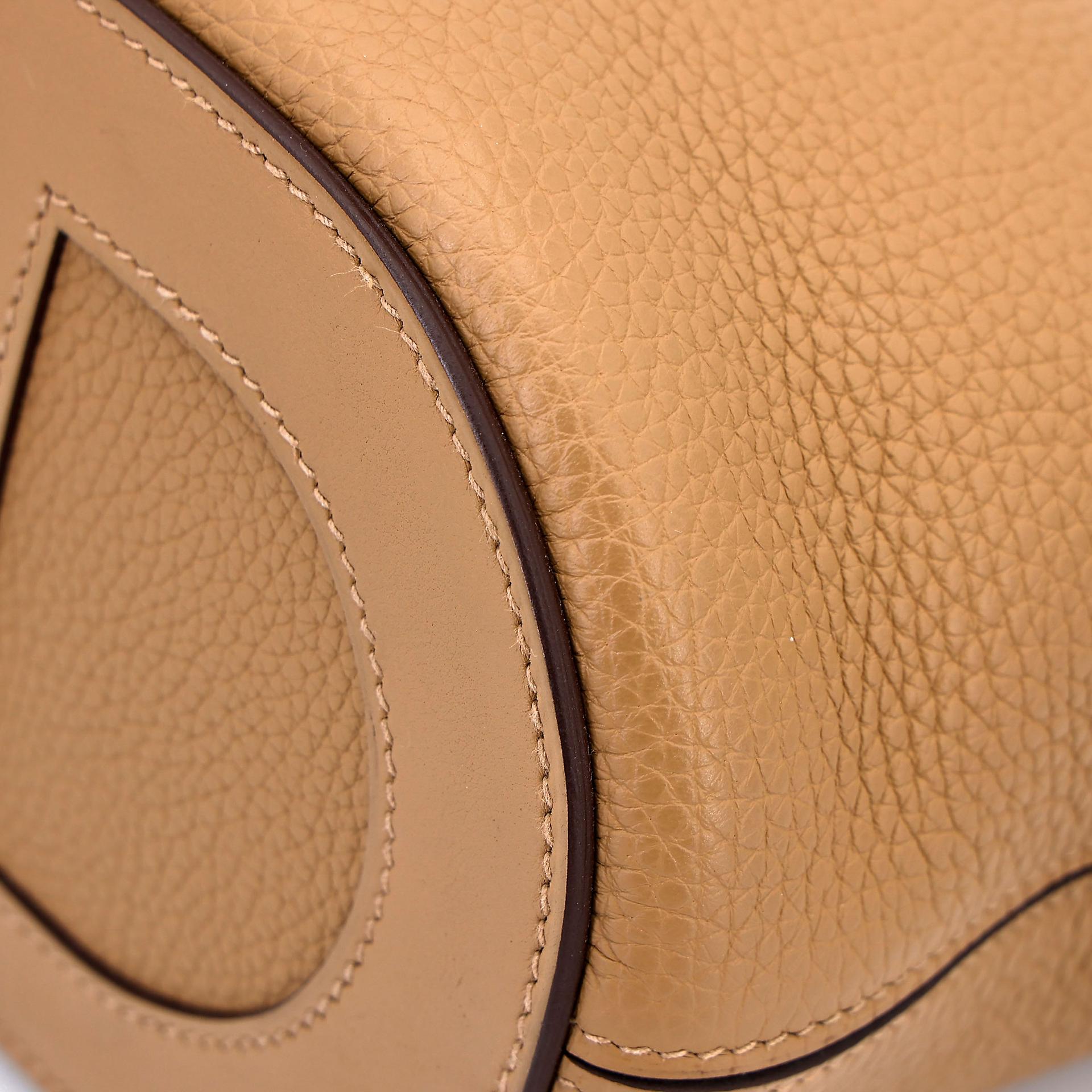 ランク SA HERMÈS エルメス インザループPM ビスキュイ (4B) トリヨン ゴールド金具 B刻印 (2023) - 11