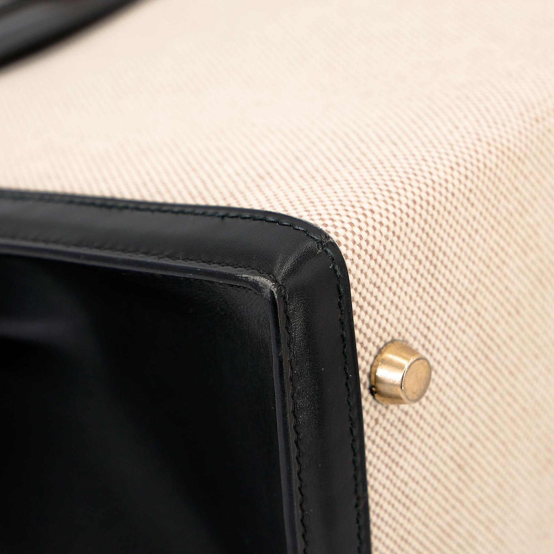 Very Good ( Rank A) HERMÈS Kelly 32 Sellier Noir (89) Toile H canvas Box-calf Gold hardware Circle Y (1995) - 20
