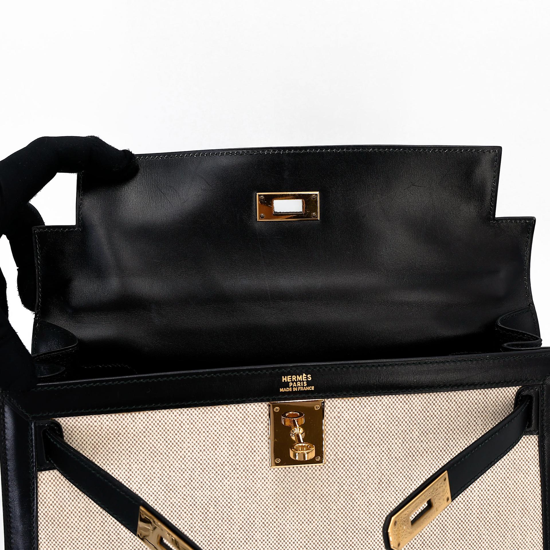 Very Good ( Rank A) HERMÈS Kelly 32 Sellier Noir (89) Toile H canvas Box-calf Gold hardware Circle Y (1995) - 33