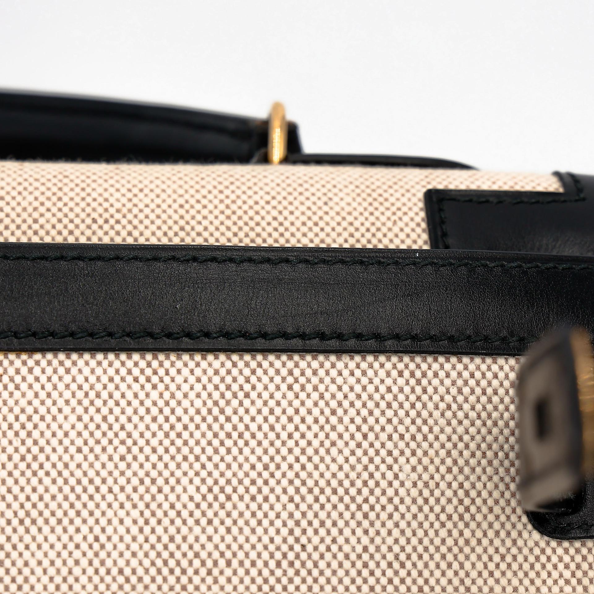 Very Good ( Rank A) HERMÈS Kelly 32 Sellier Noir (89) Toile H canvas Box-calf Gold hardware Circle Y (1995) - 38