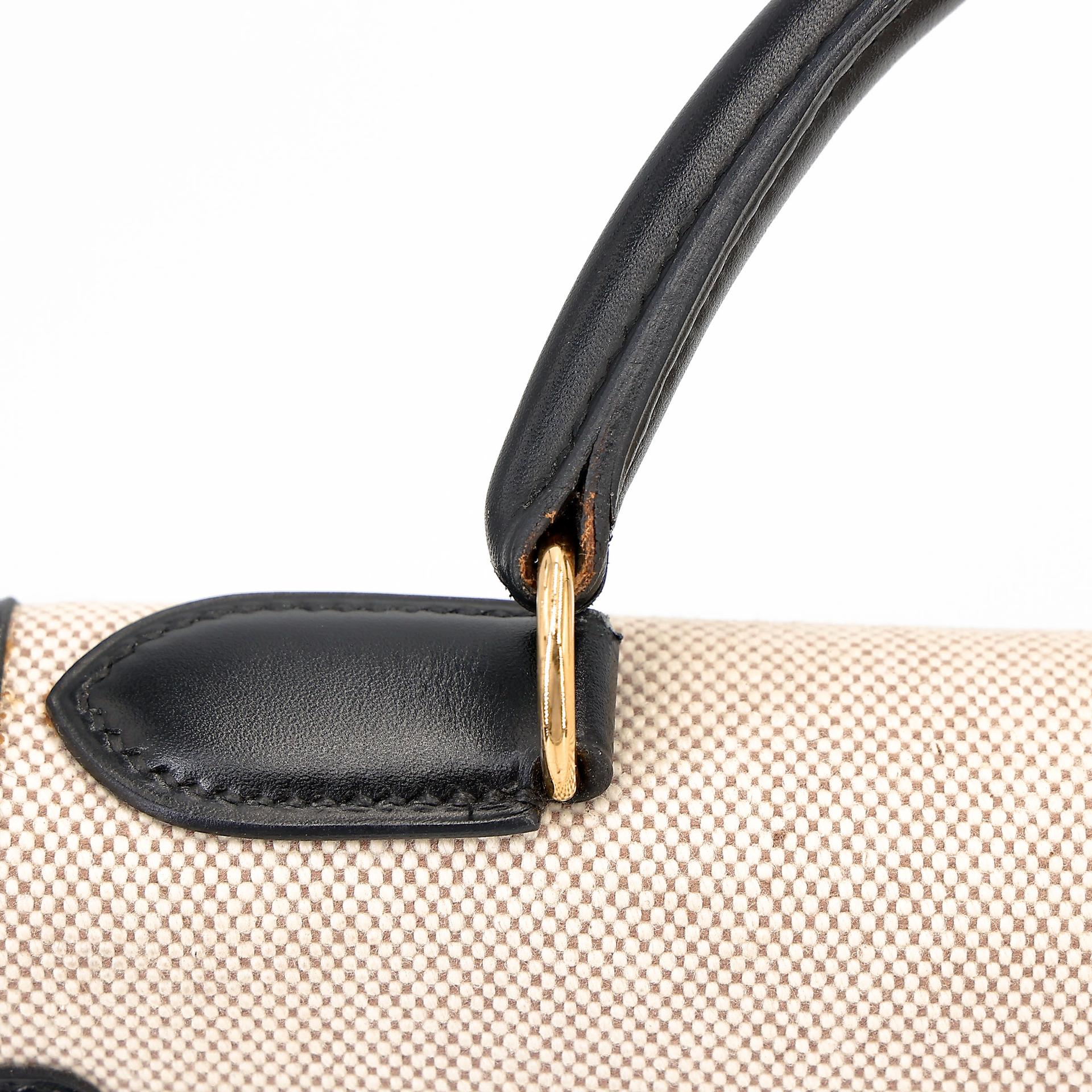Very Good ( Rank A) HERMÈS Kelly 32 Sellier Noir (89) Toile H canvas Box-calf Gold hardware Circle Y (1995) - 25