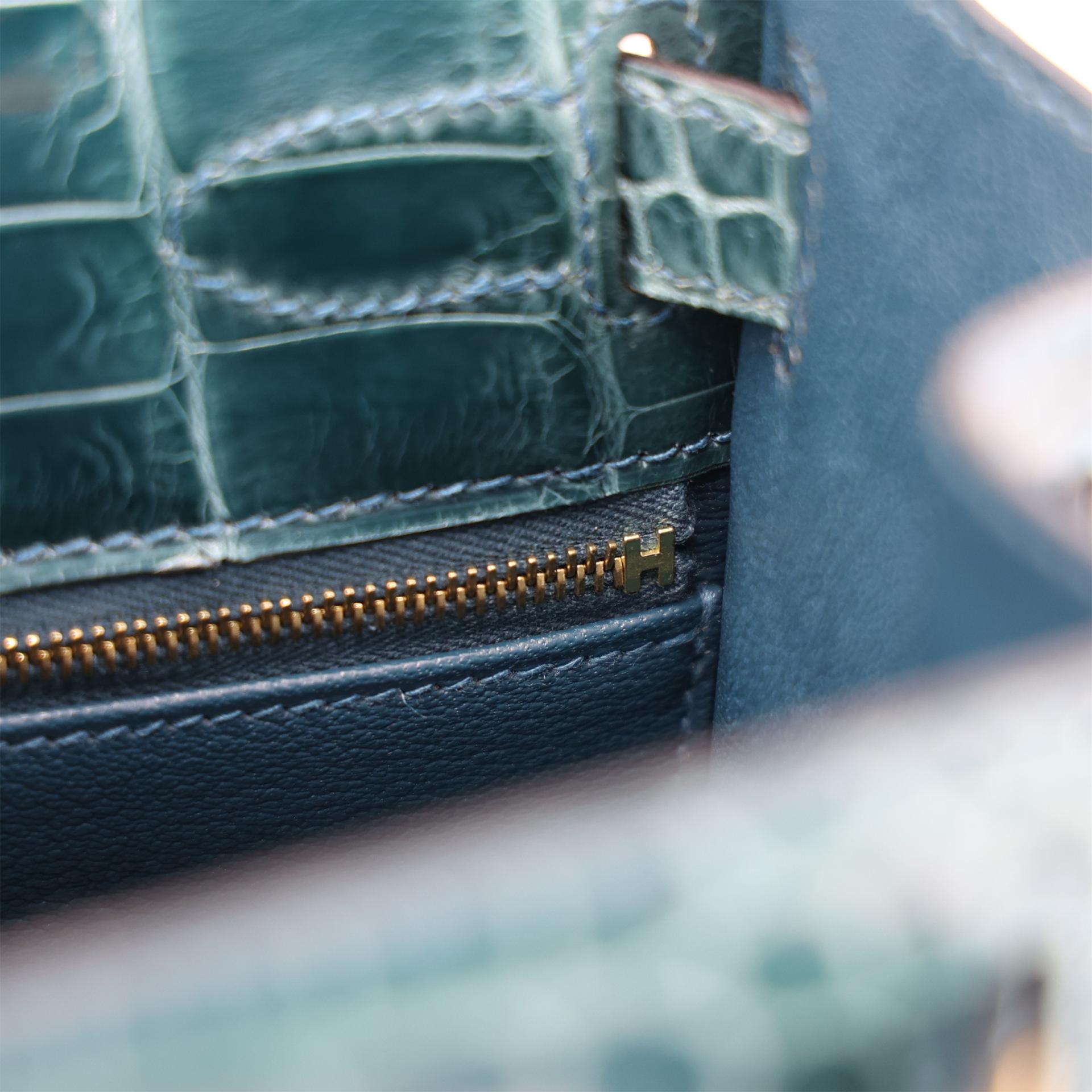 Excellent ( Rank SA ) HERMÈS Kelly 28 Sellier Colvert (1P) Shiny Niloticus Crocodile Gold hardware T (2015) - 18